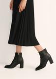 Black leather women's ankle boots BUTYD-1213-99(Z25)