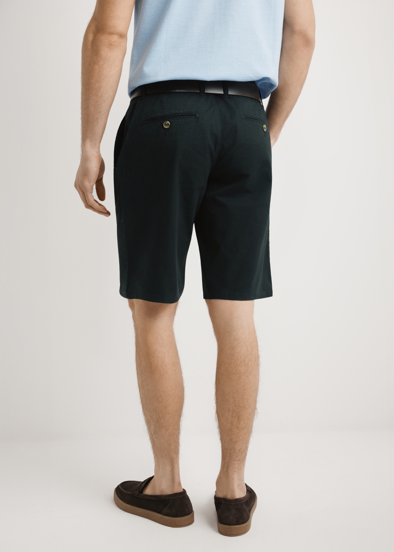 Men's black cotton shorts SZOMT-0029-99(W26), back view of the product on the model. Half of the silhouette visible.