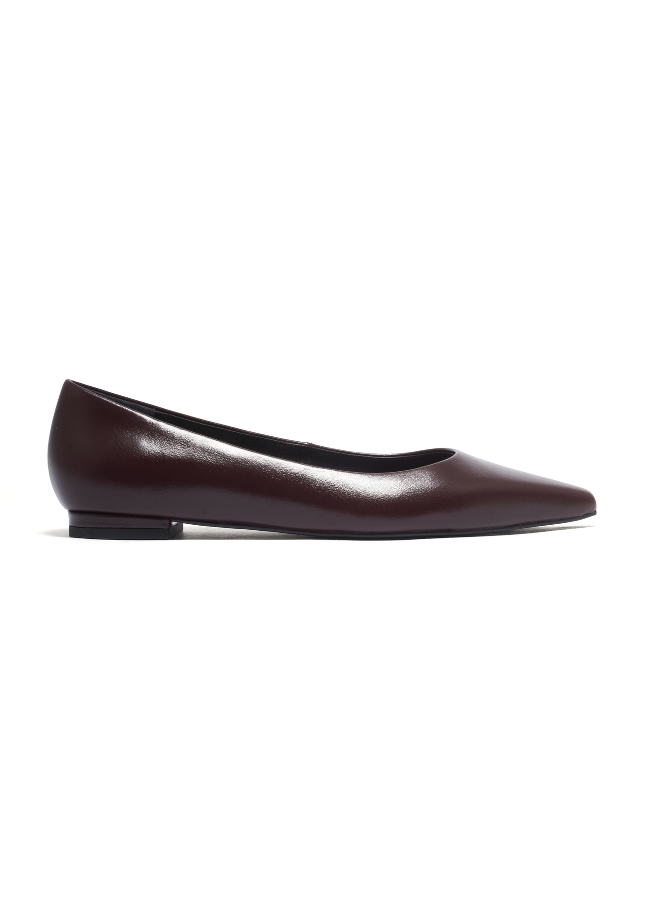 Women's leather burgundy ballet flats BUTYD-1308-4E(Z26), side view of the product on a white background.