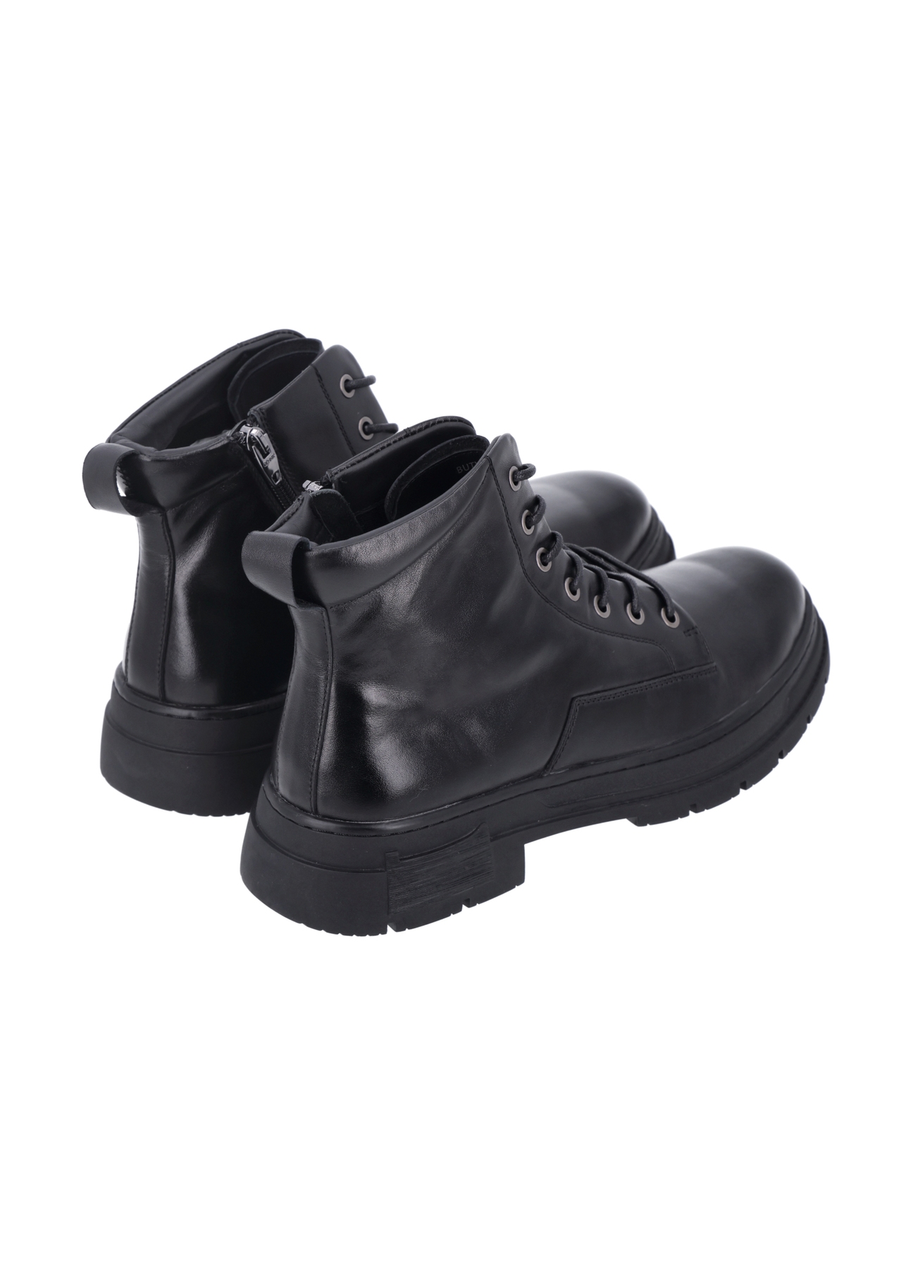 Black leather men's ankle boots BUTYM-0570-99(Z26), product view from the back on a white background.