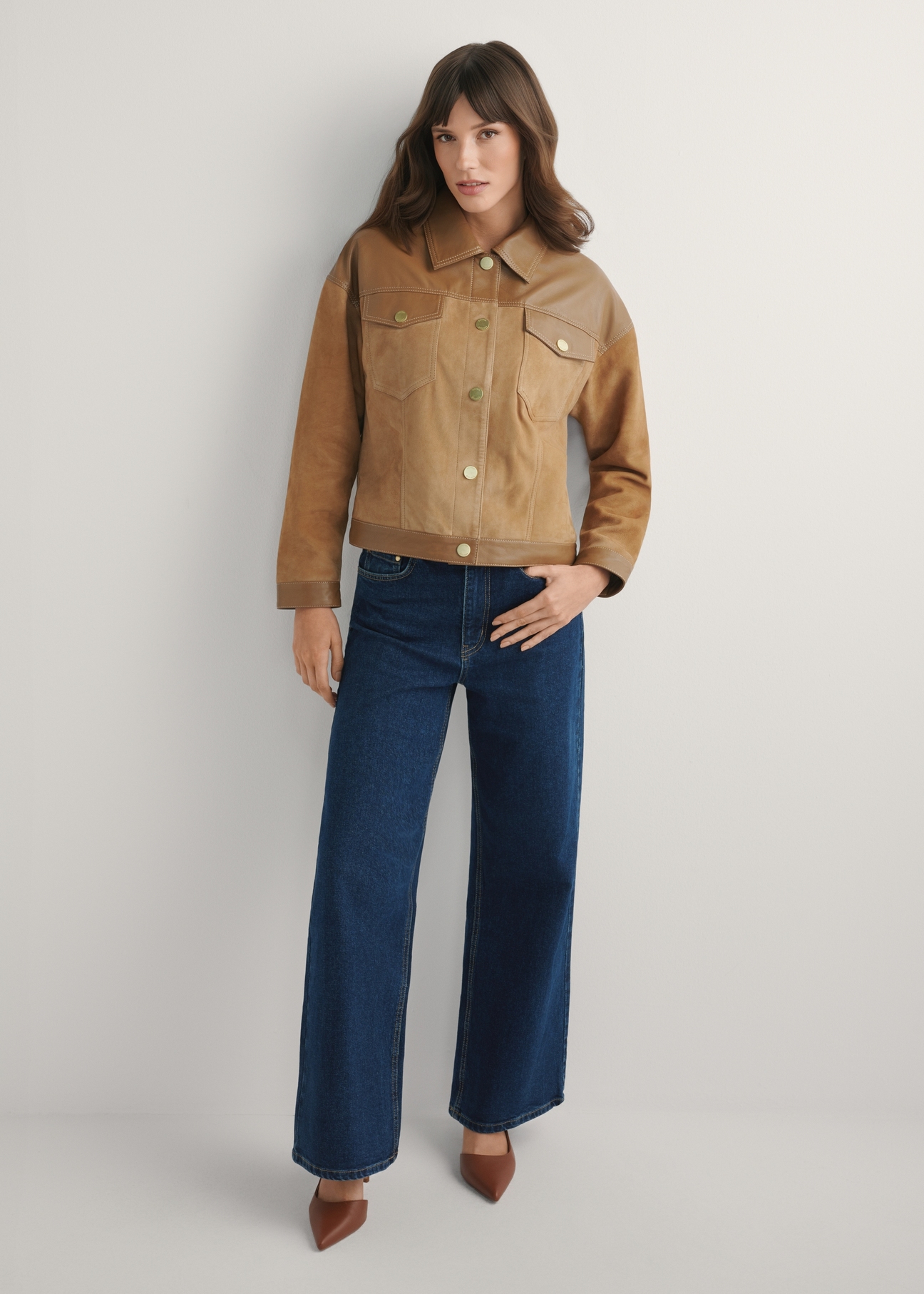 Beige women's leather jacket KURDS-0572-1B(W26) - front product view, against a light background. Full silhouette visible.