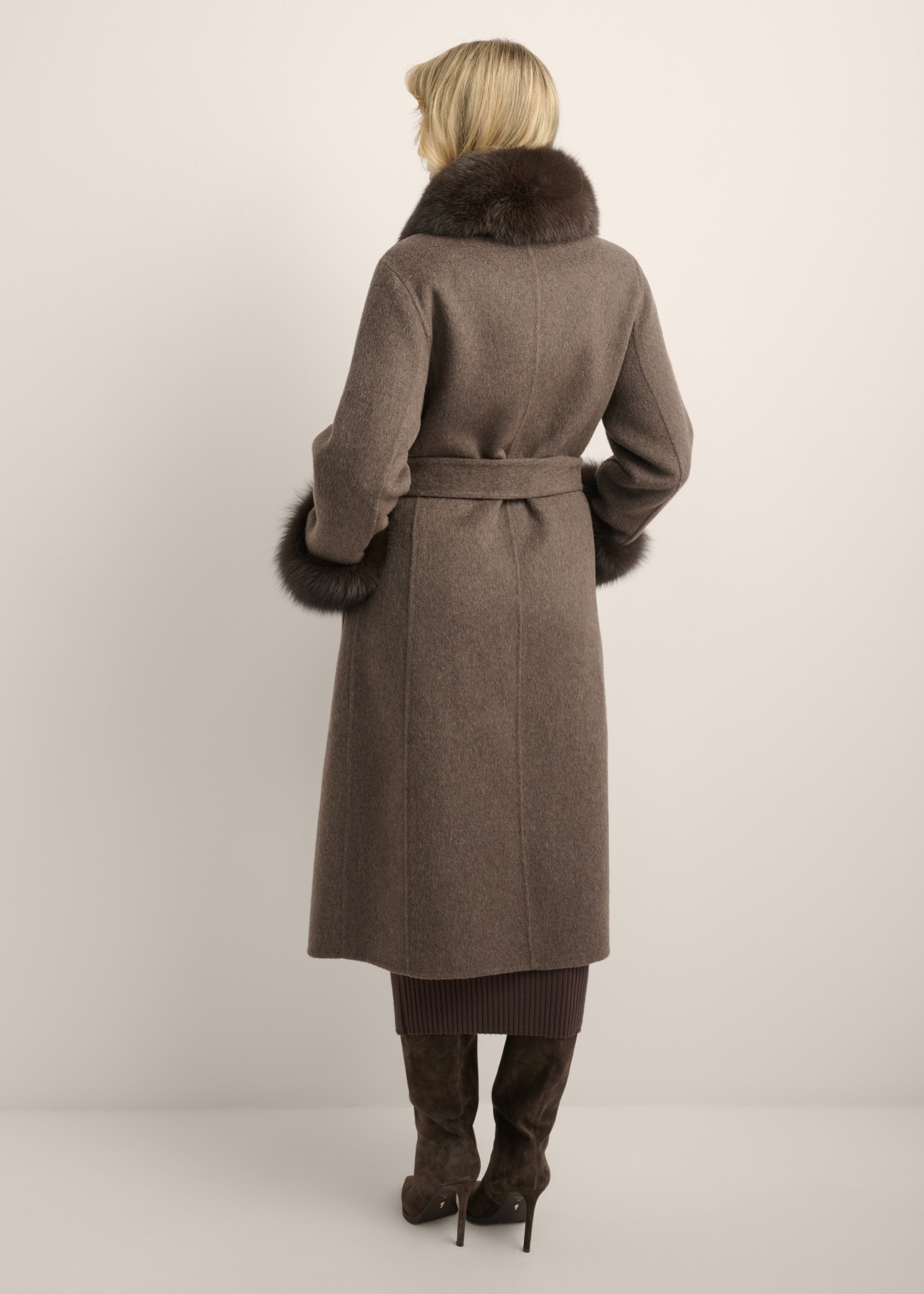 Long brown wool fur coat FUTDW-0043-1I(Z26), back view of the product on the model. Full body visible.