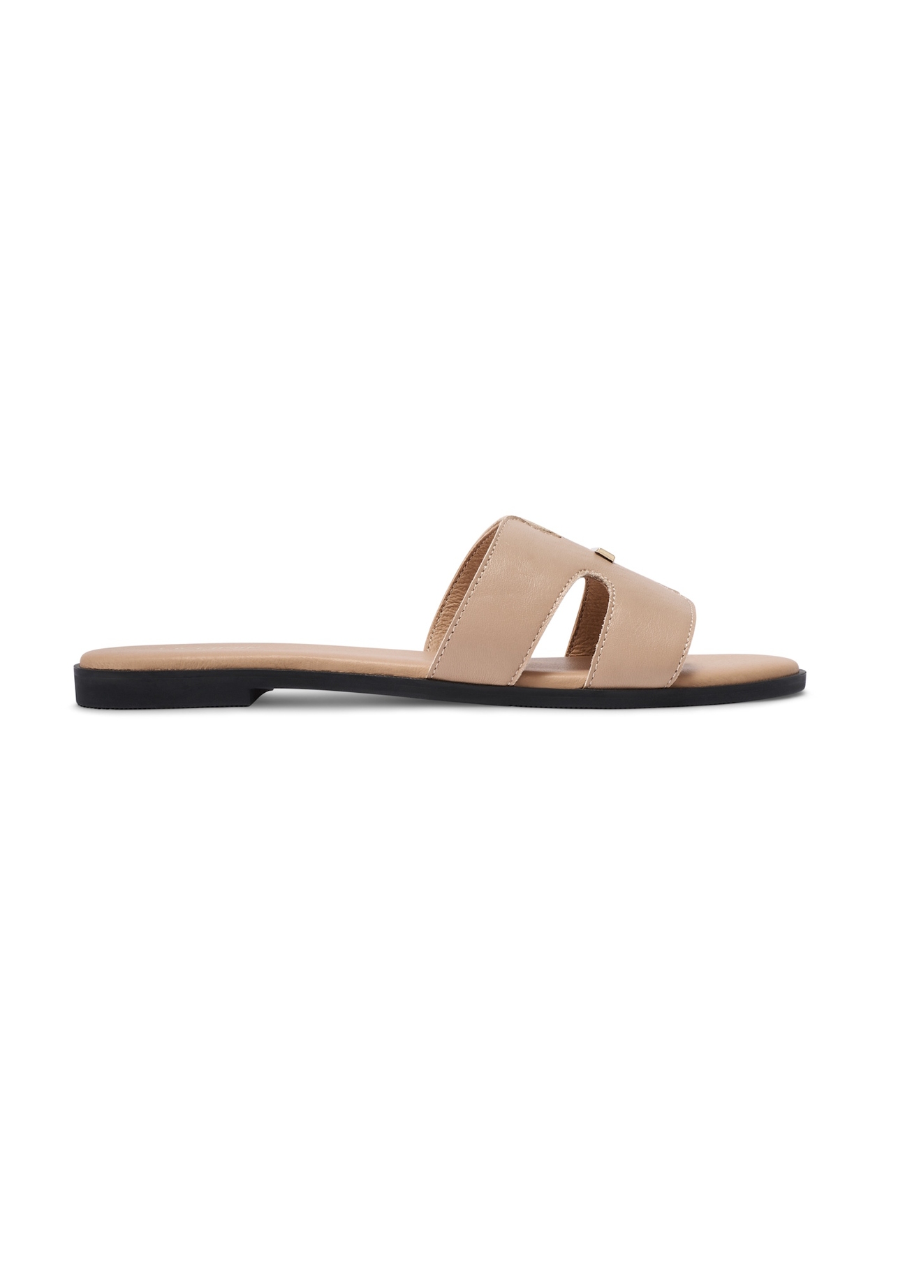 Beige women's flip-flops BUTYD-0725D-1B(W26), side view of the product on a white background.