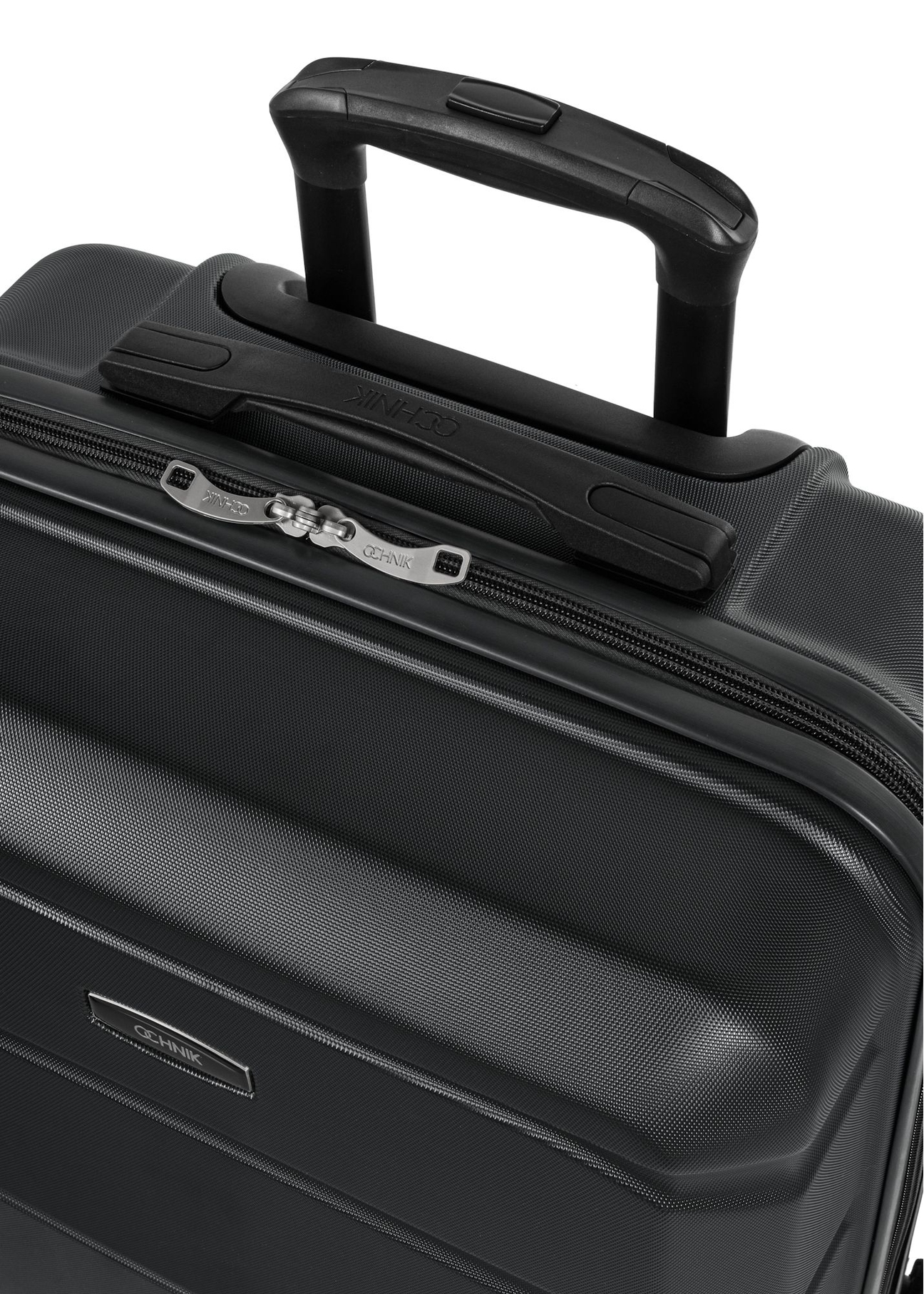 Medium suitcase on wheels WALAB-0077-9I-24(W26)