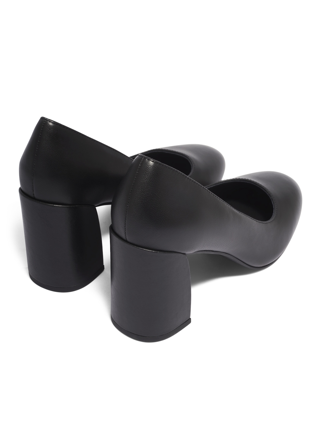 Women's leather black pumps BUTYD-1307-99(Z26), product view from the back on a white background.