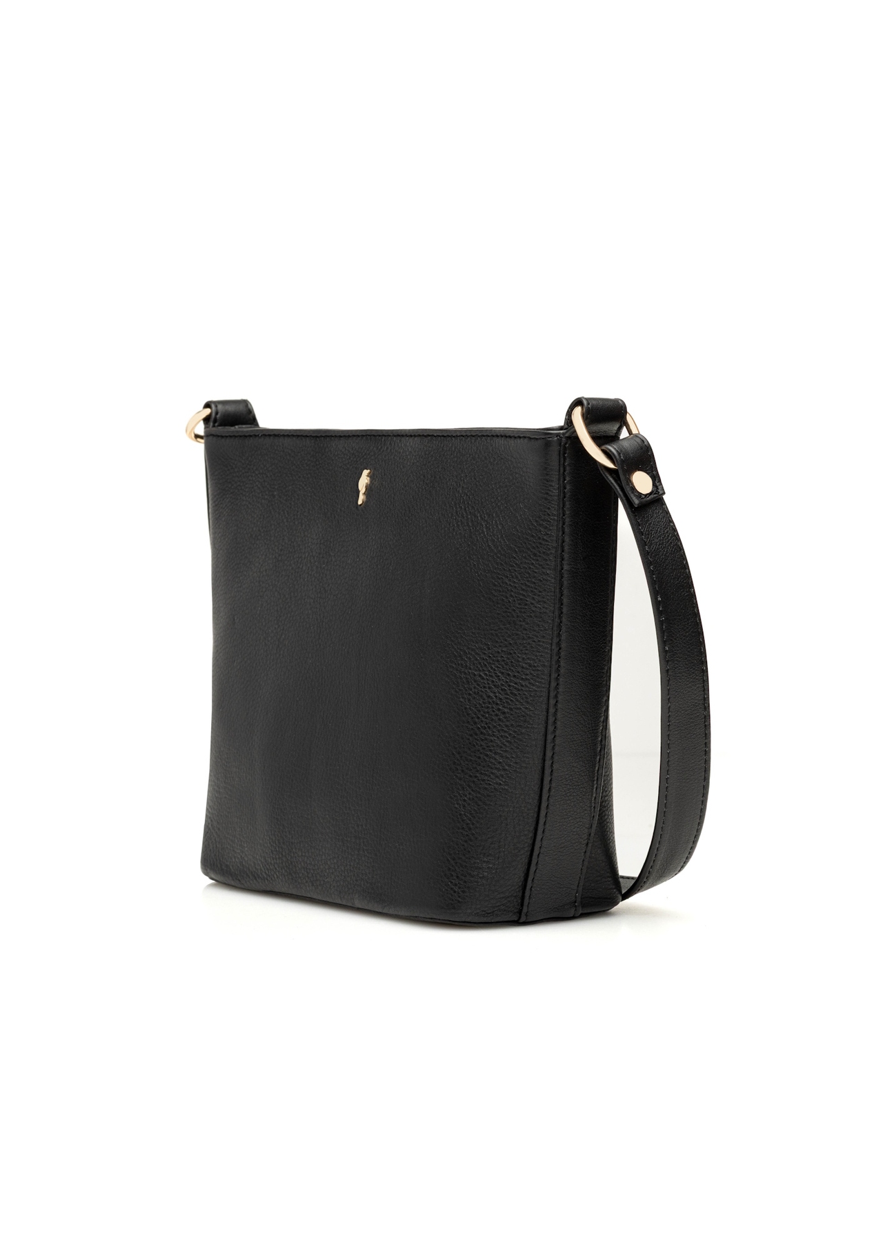 Black leather shoulder bag TORES-1280-99(W26), diagonal product view on white background.