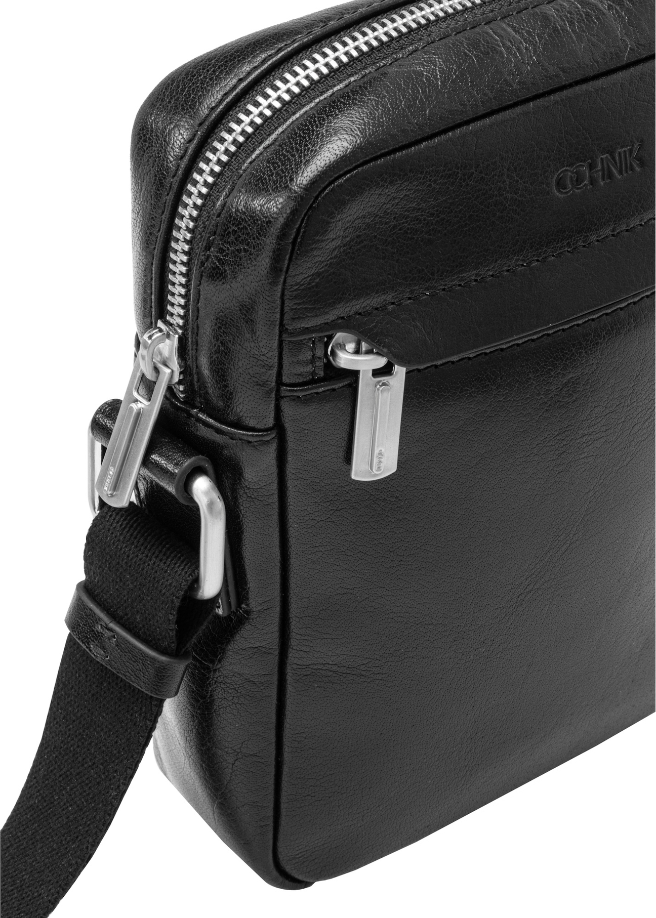 Black leather men's bag TORMS-0505-99(W26), close-up of the product detail on a white background.