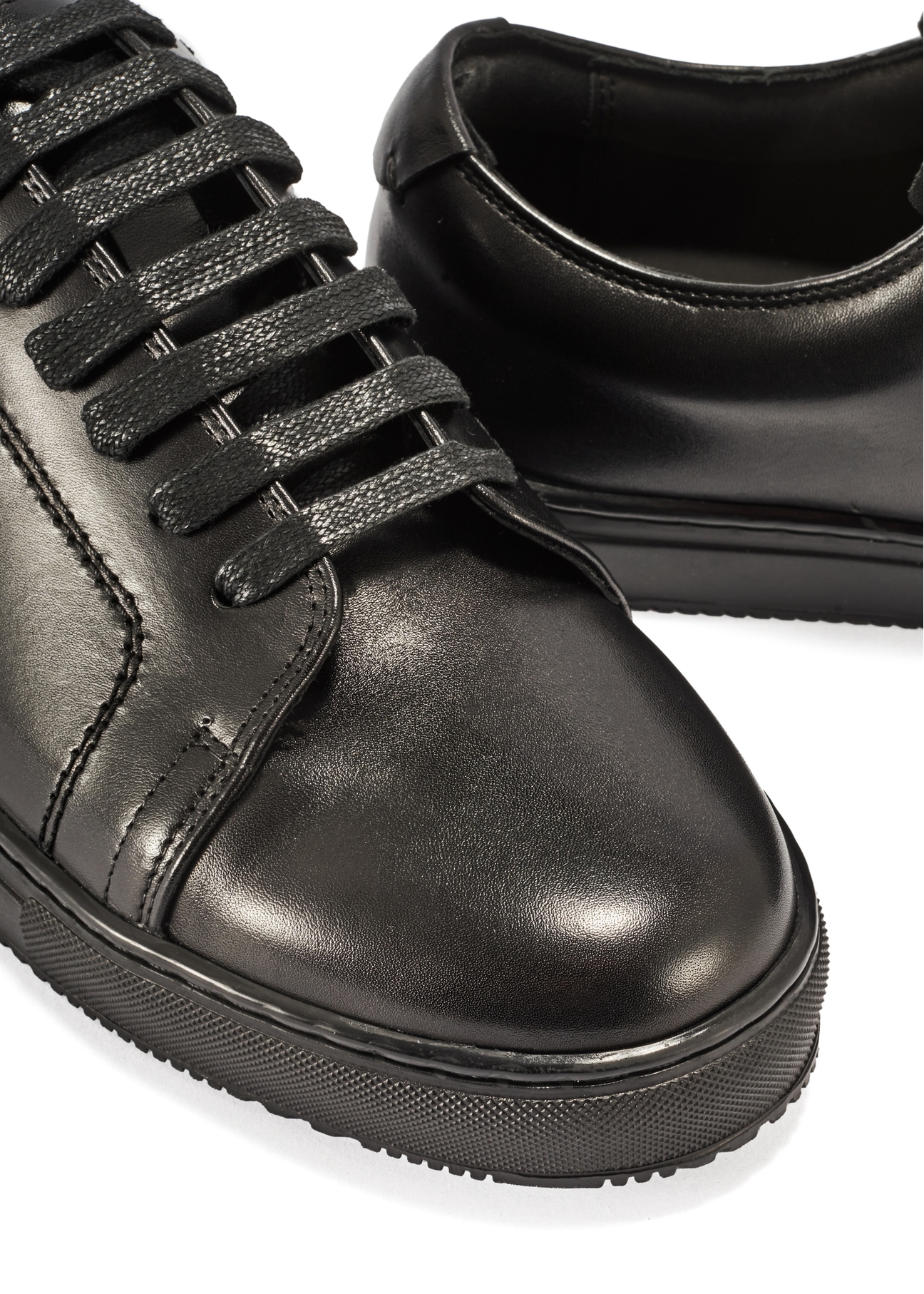 Leather black sports shoes BUTYM-0508-99(Z25)