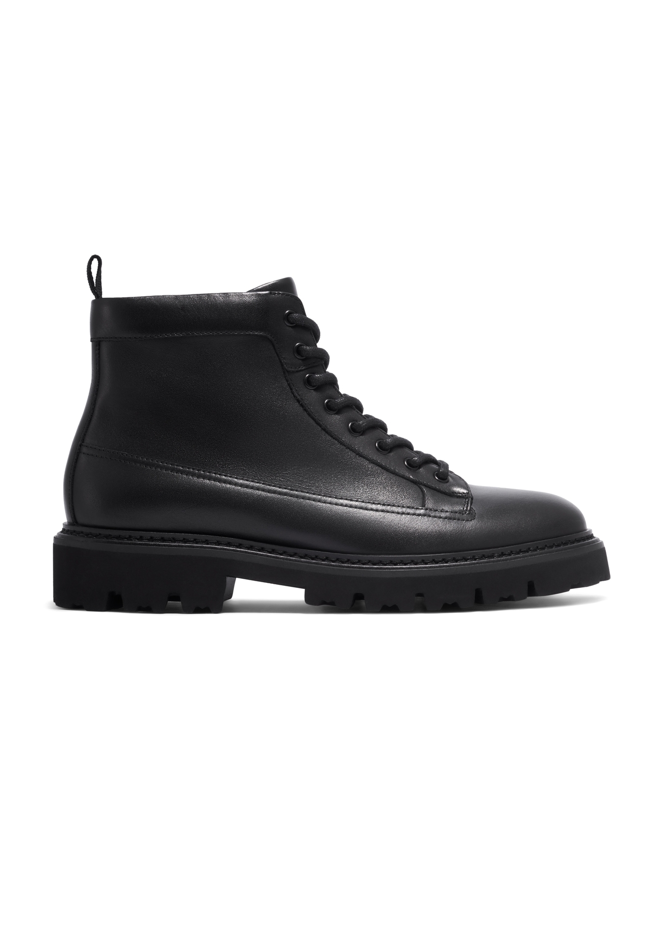 Black men's leather ankle boots BUTYM-0555-99(Z26), side view of the product on a white background.