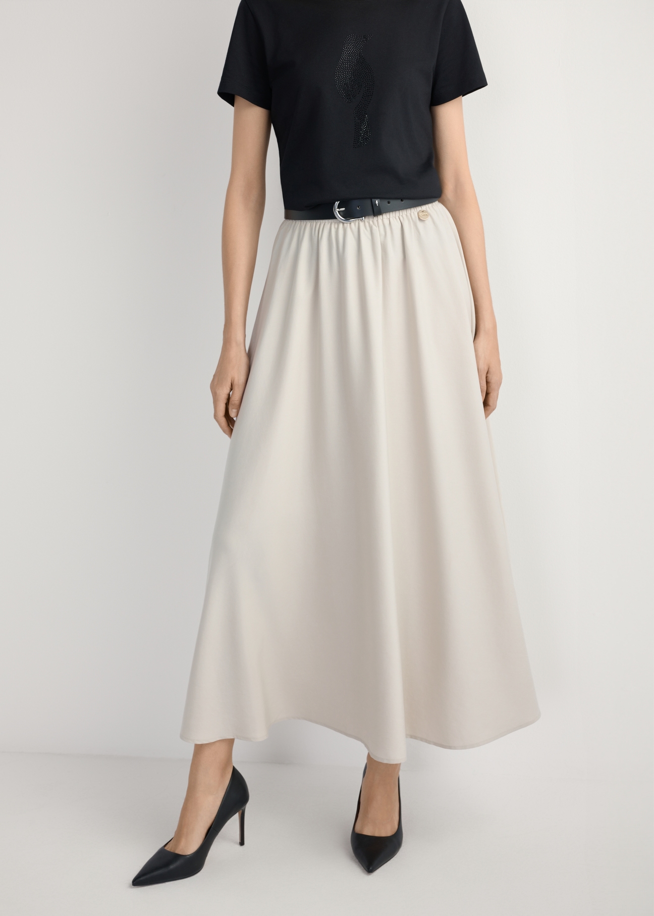 Beige midi skirt SPCDT-0125-1A(W26)