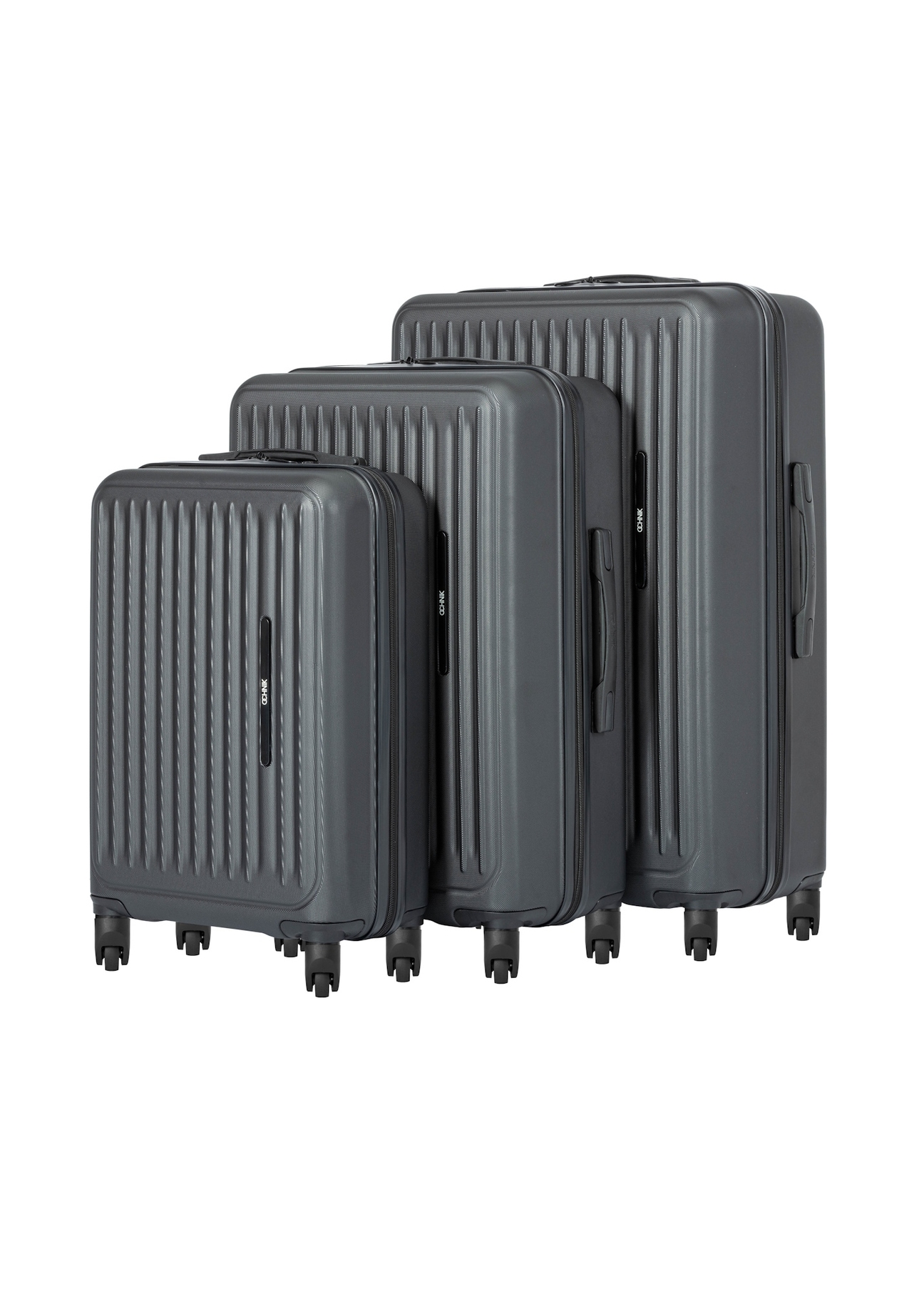 Set of 19"/24"/29" WALAB-0082-99(W26) wheeled suitcases, diagonal view of the products on a white background.