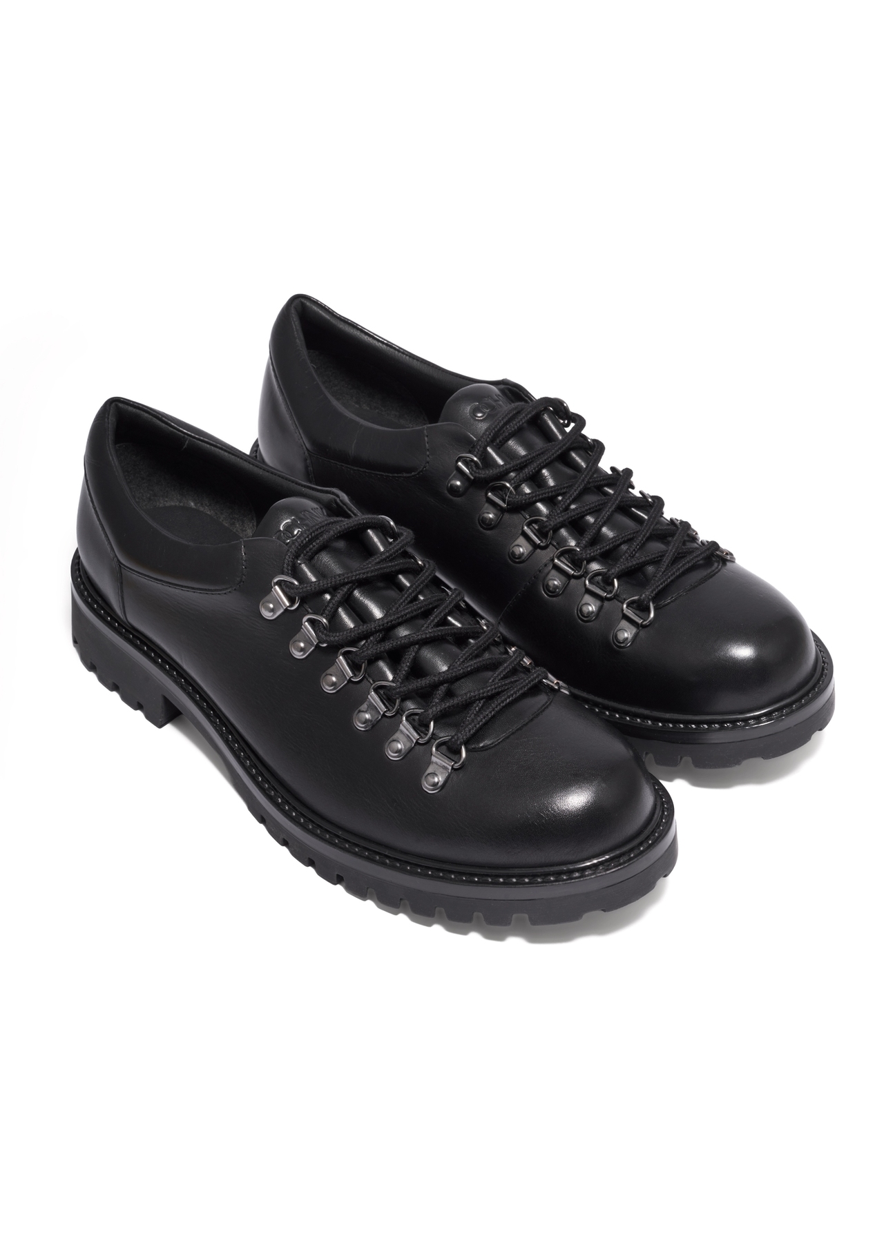 Black leather men's shoes BUTYM-0547-99(Z26), diagonal product view on a white background.