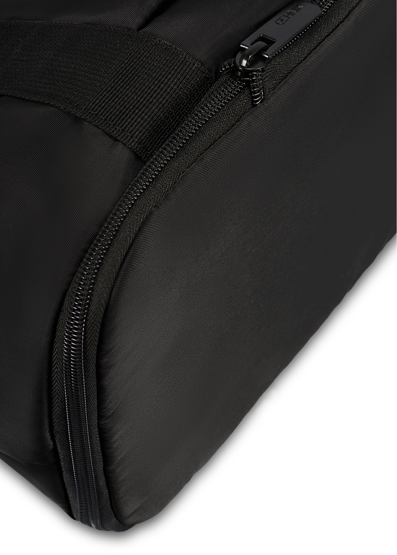 Black men's bag TORMN-0369-99(Z25), close-up of the product detail on a white background.