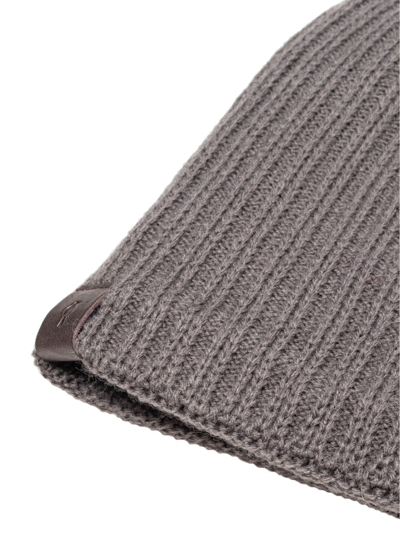 Graphite men's cap CZAMT-0020A-9D(Z26), close-up of the product detail on a white background.