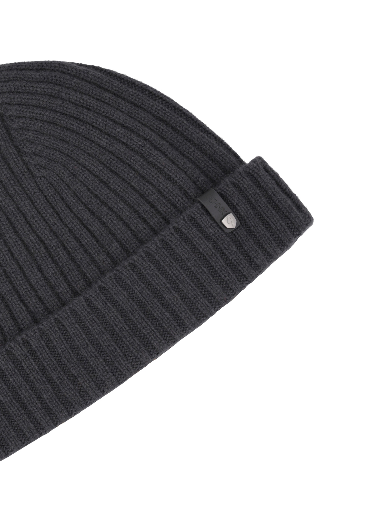 Graphite men's cashmere hat CZAMT-0100-9D(Z26), close-up of the product detail on a white background.
