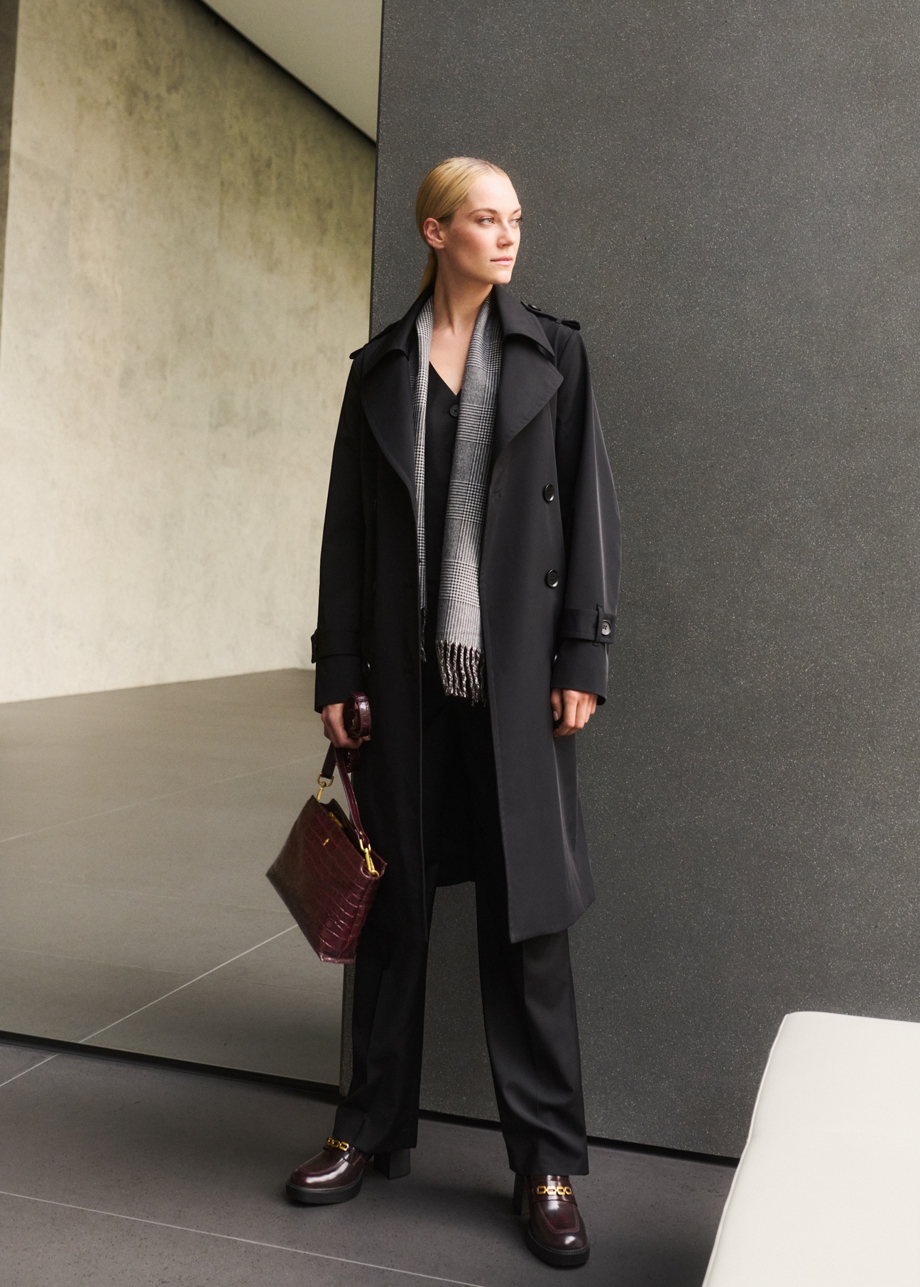 Black women's coat with insulation KURDT-0610-99(Z25)