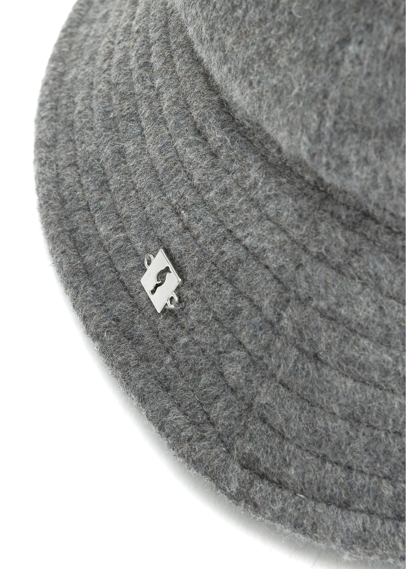 Gray women's hat with wool CZADT-0214-91(Z25), close-up of the product detail on a white background.