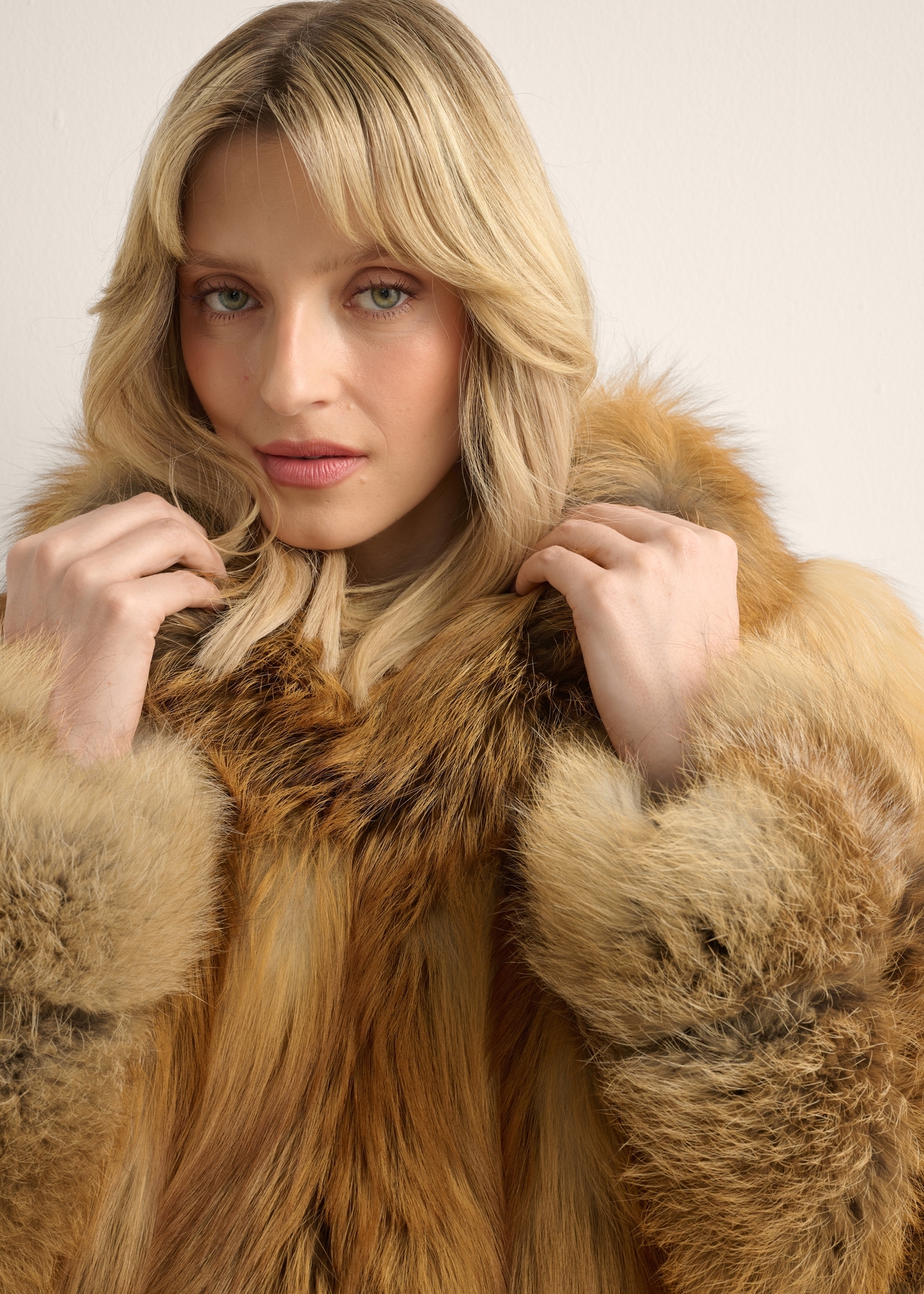 Women's natural fur coat in red color FUTDF-0110-3D(Z26)