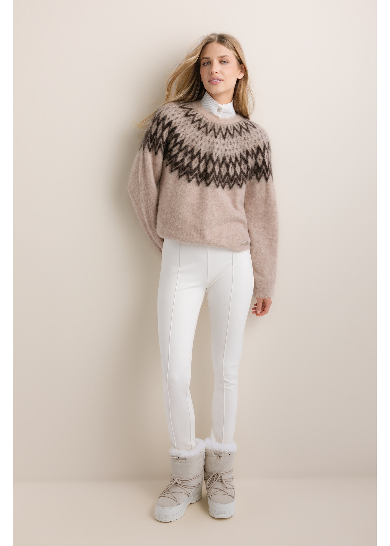 Women's cool beige wool sweater SWEDT-0284-1J(Z26), front view of the product on the model. Full body visible.
