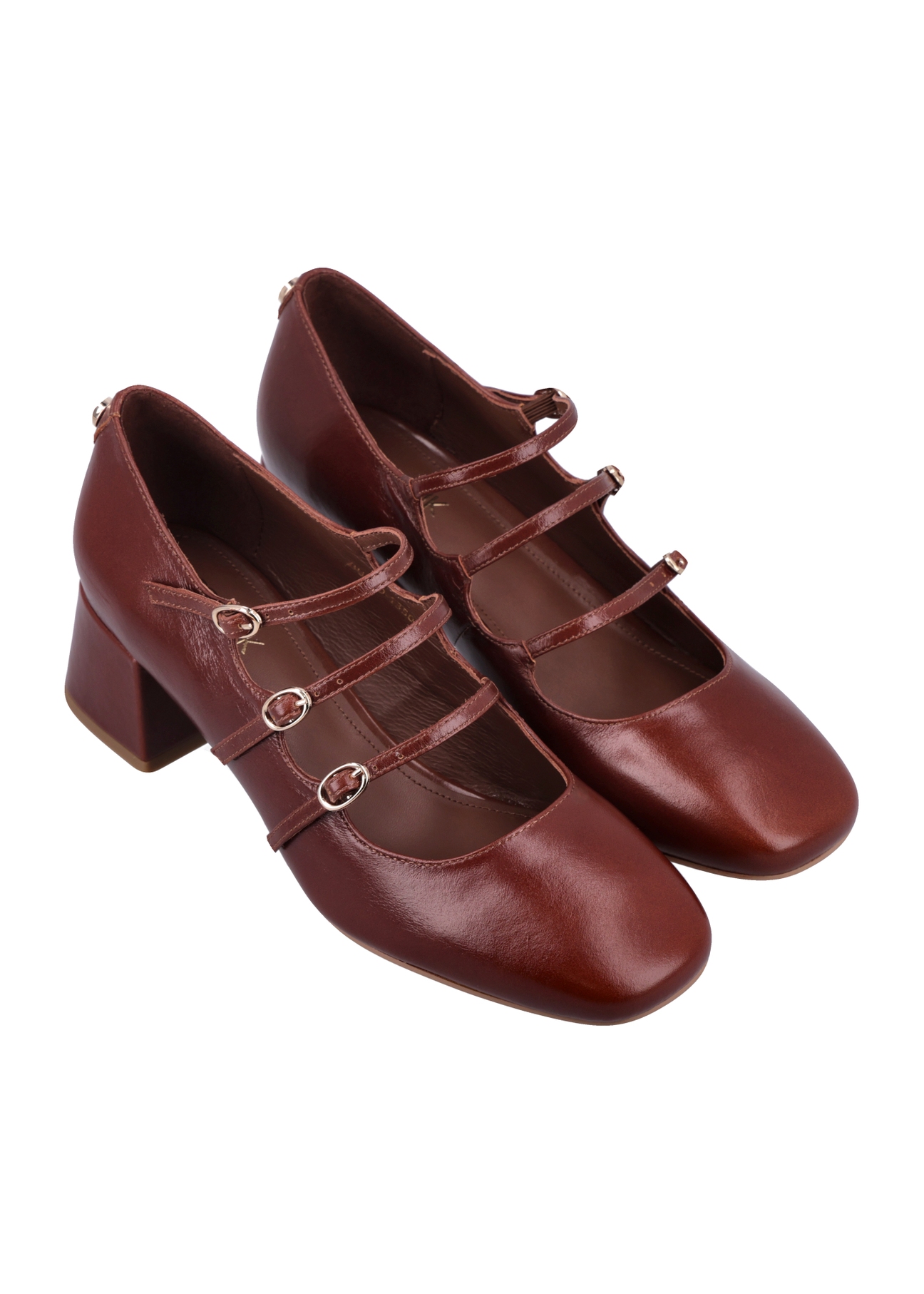 Women's leather pumps in cognac color BUTYD-1350-1F(Z26), diagonal product view on a white background.
