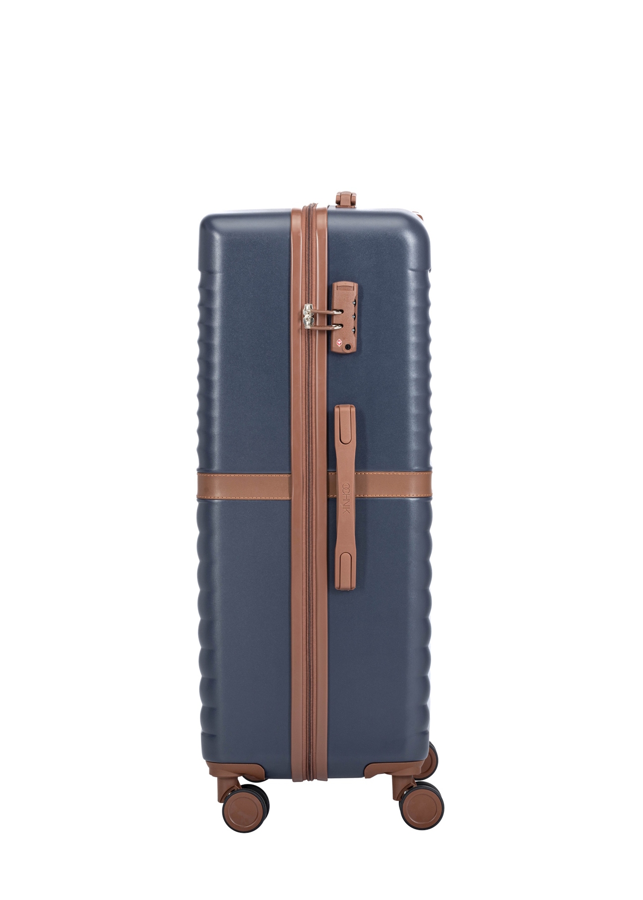 Large suitcase on wheels WALAB-0084-7D-28(W26), side view of the product on a white background.