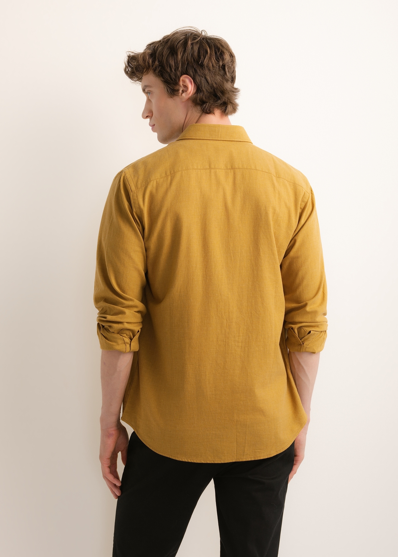 Men's mustard shirt KOSMT-0299A-2D(Z26)
