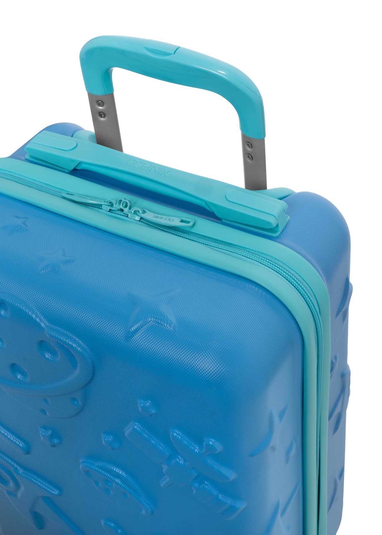 Small blue suitcase on wheels WALAB-0087-7B-18(W26), view of the product handle on a white background.