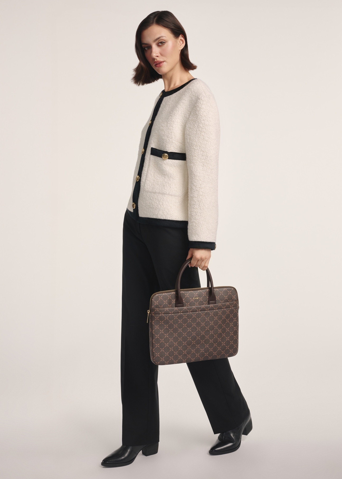 Brown laptop bag with monogram TOREC-1078-89(Z25)