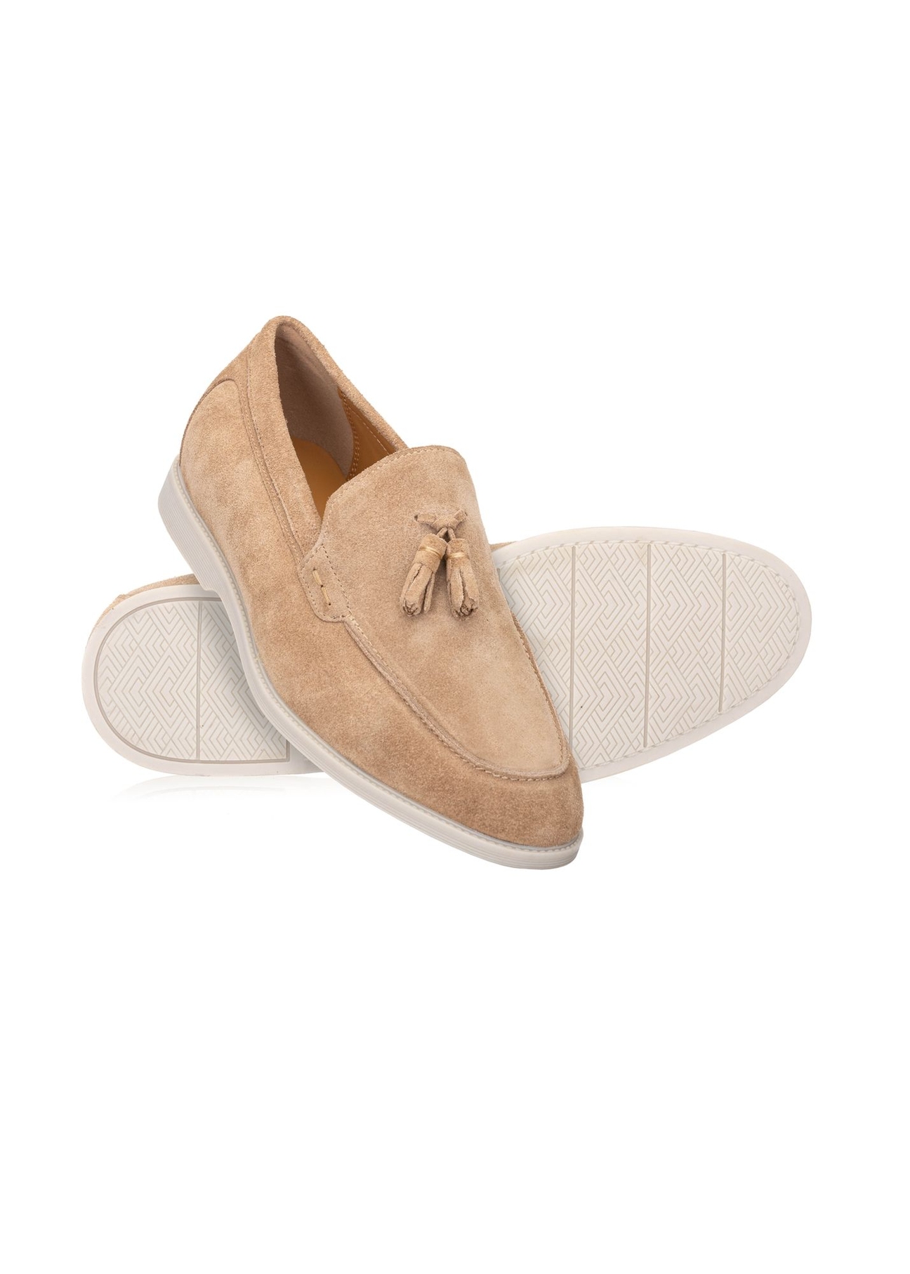 Men's beige suede moccasins BUTYM-0525-1B(W26), diagonal product view on a white background.