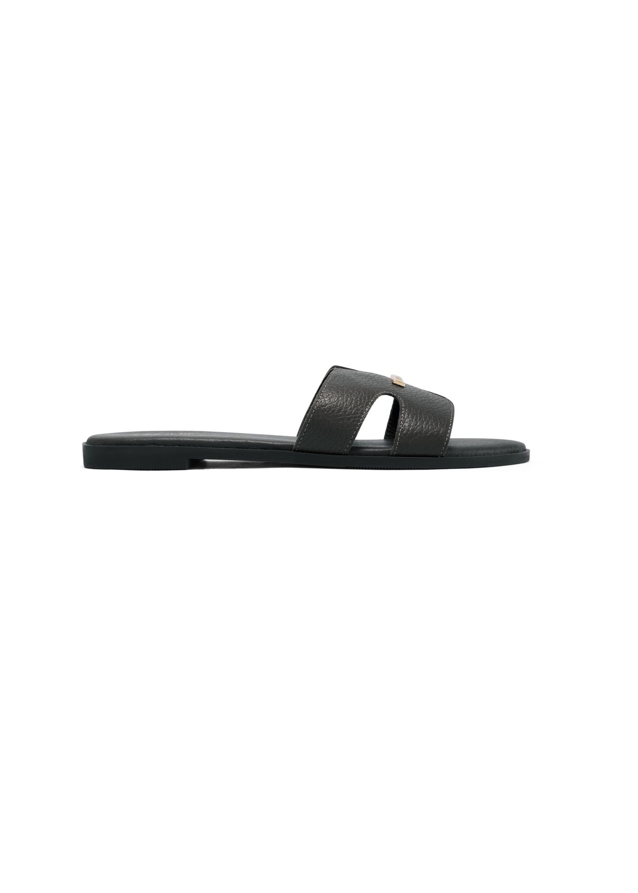 Black women's flip-flops BUTYD-0725D-9I(W26) - side view of the product, on a white background.