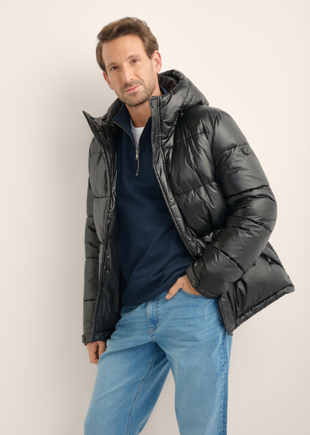 Men's black insulated jacket with hood KURMT-0340-99(Z26)