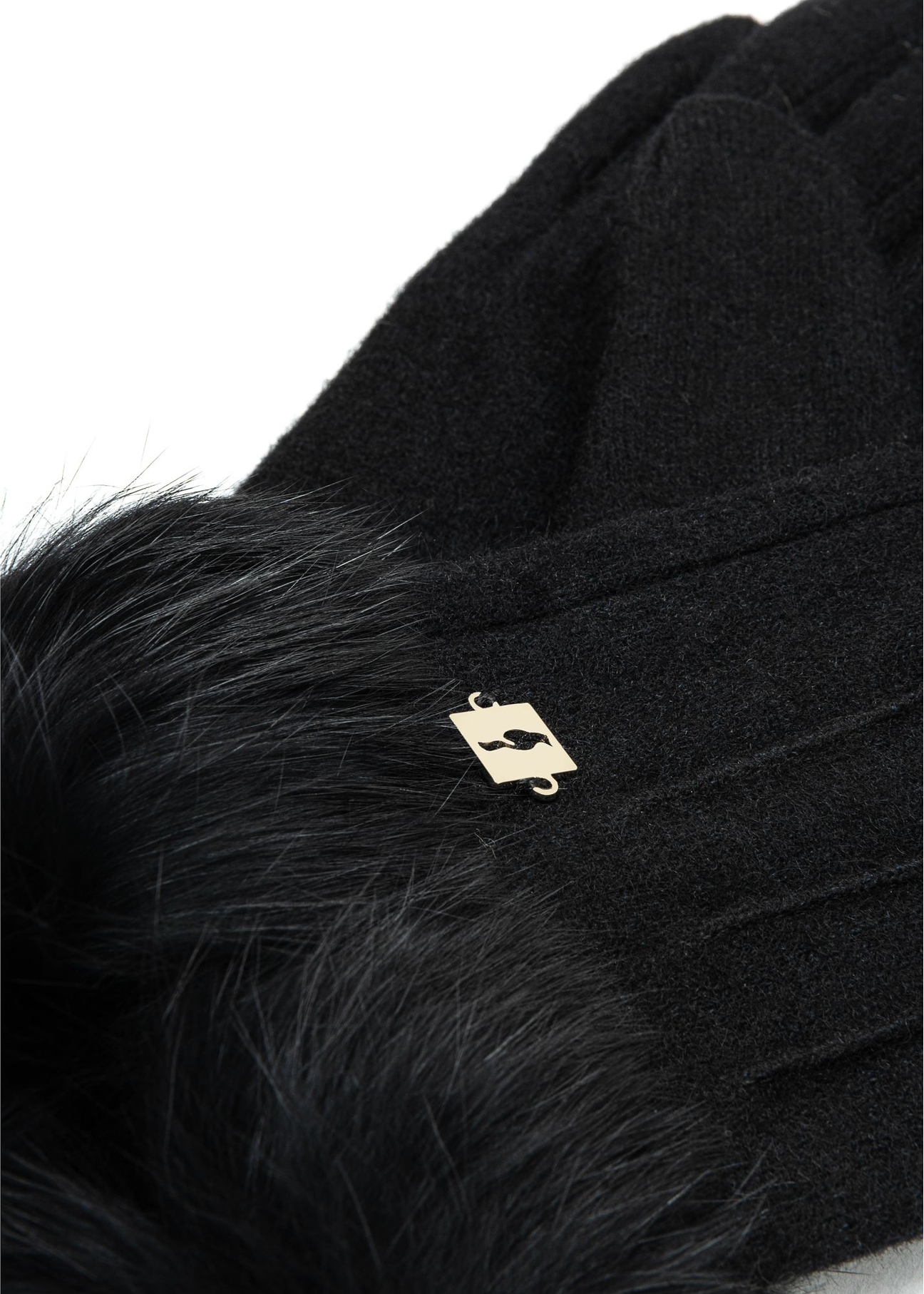 Black women's wool gloves REKDF-0031 A-99(Z25) - close-up of the detail on a white background.