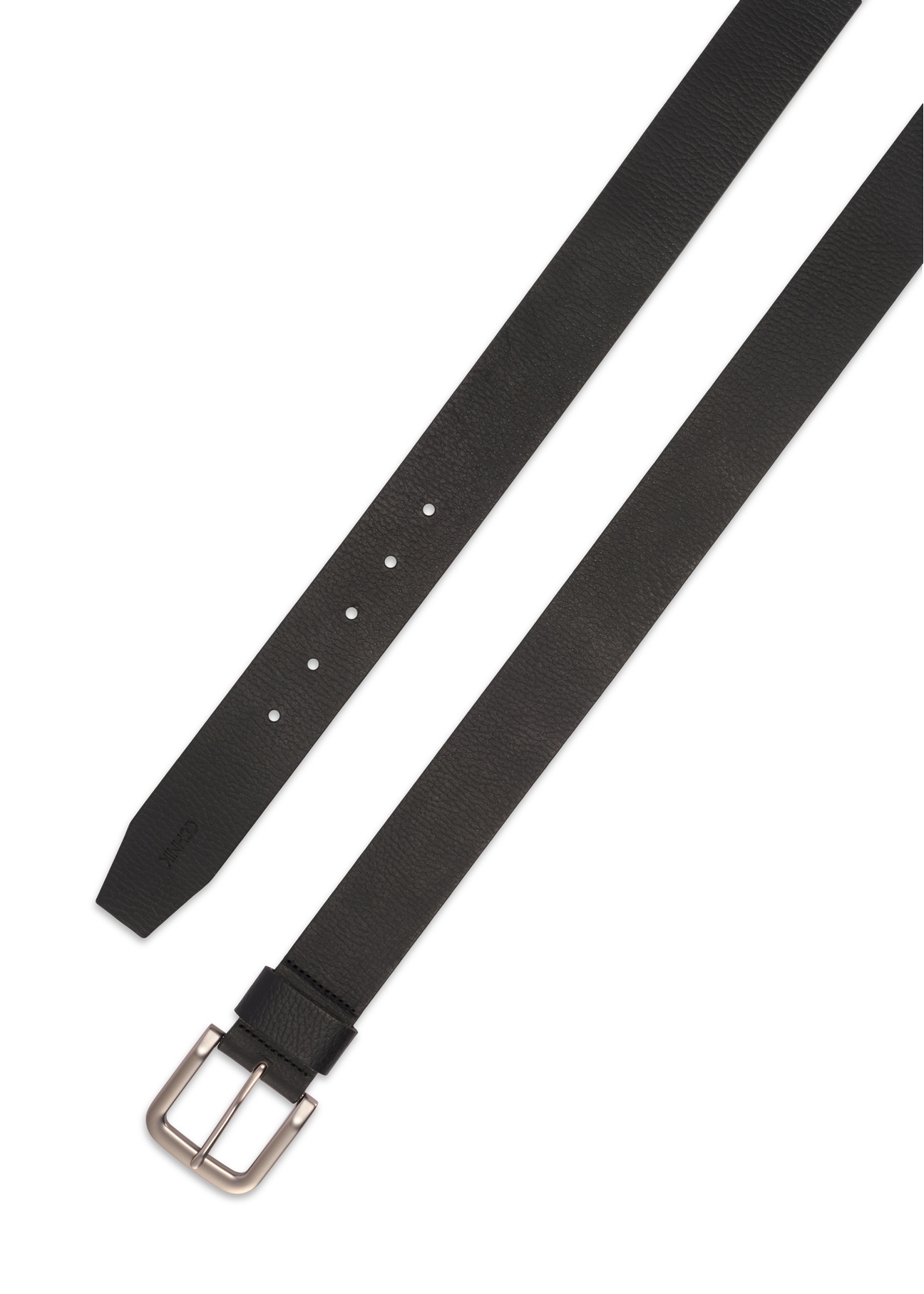 Black men's leather belt PASMS-0270-99(Z25), view of the clasp of the product on a white background.