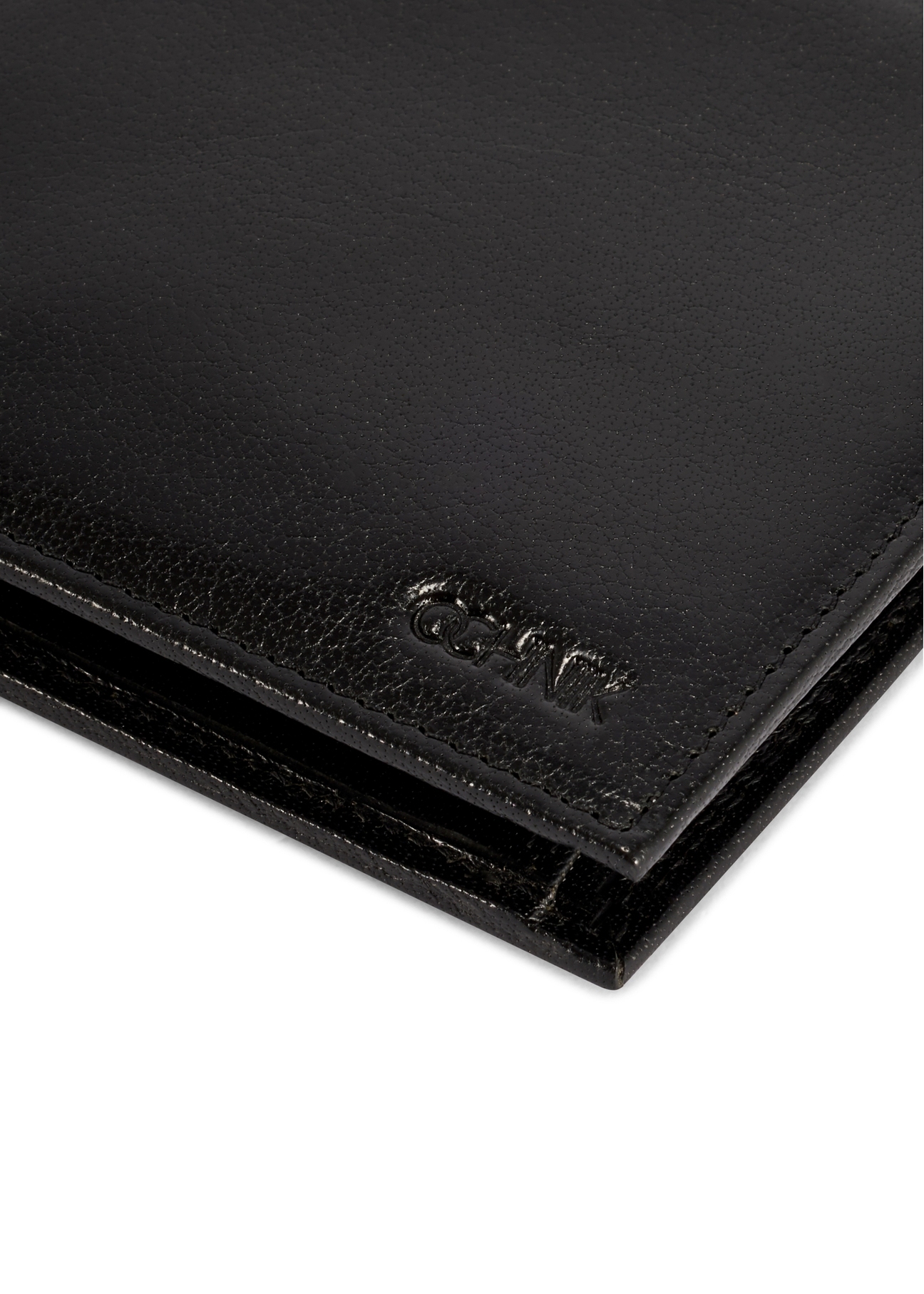 Black men's leather wallet PORMS-0675-99(W26), close-up of product detail on white background.