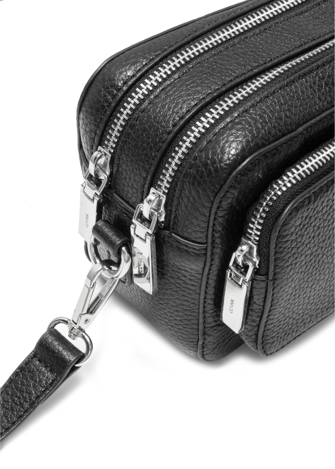 Black leather women's handbag TORES-1036D-99(Z25), close-up of product detail, view on white background.