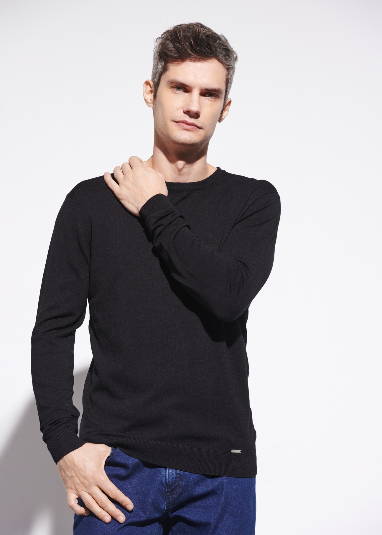 Black men's sweater SWEMT-0127-99(W23)-01