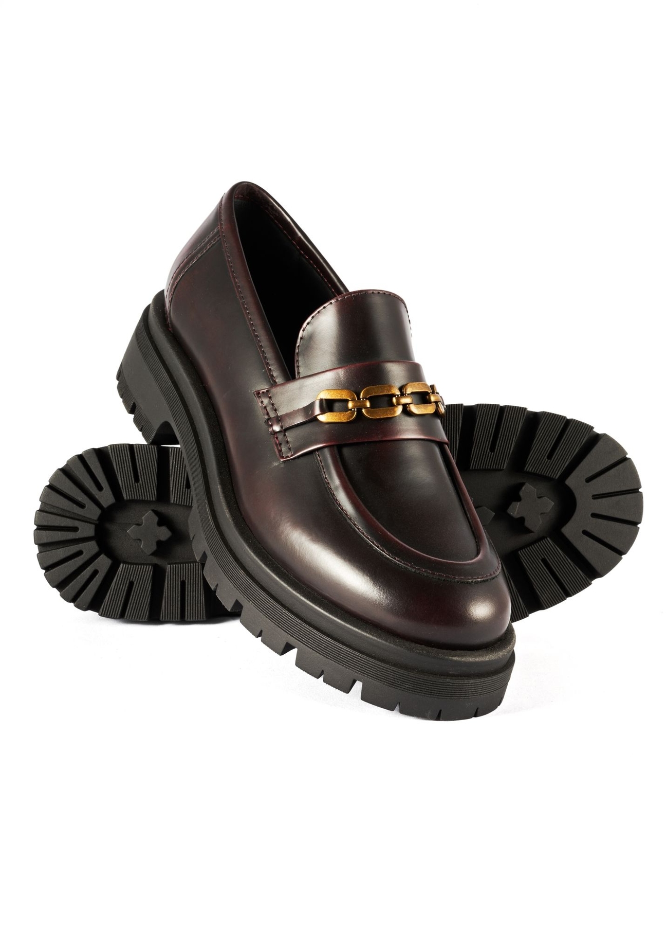 Burgundy women's leather moccasins BUTYD-1190-4E(Z26), diagonal product view on white background.