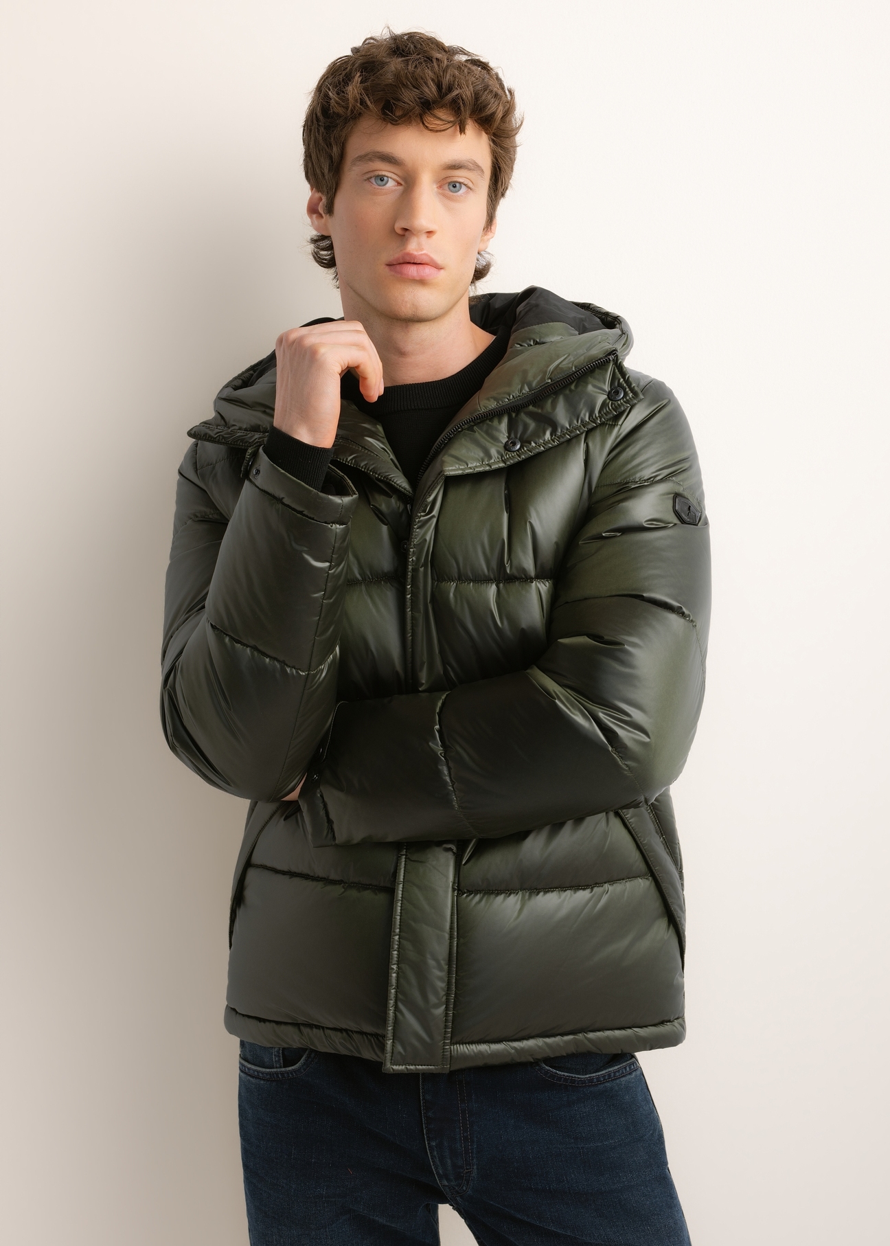 Men's green quilted jacket with hood KURMT-0340-8B(Z26)