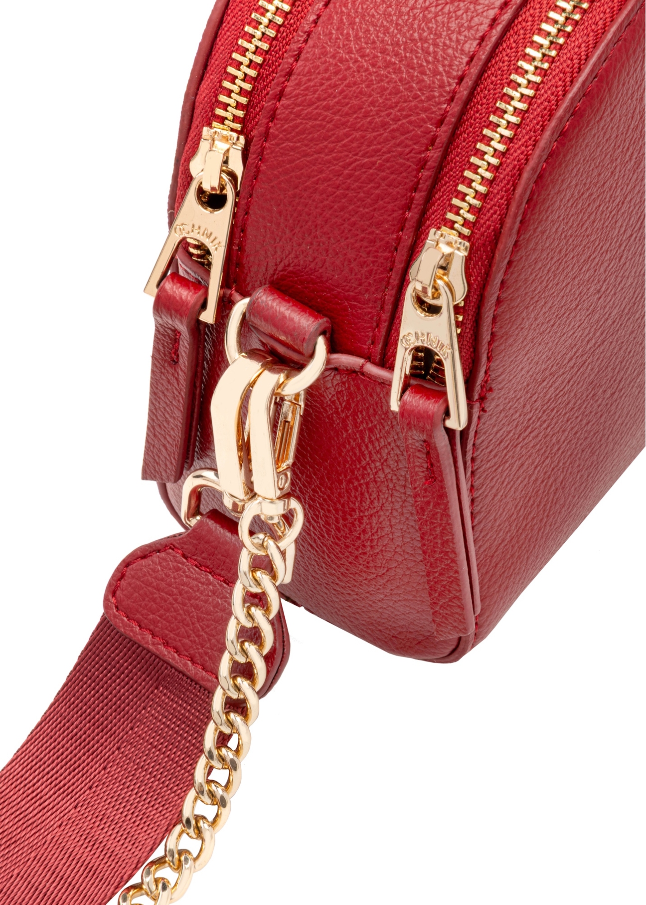 Small red women's handbag TOREC-0036E-42(Z25), close-up of the product detail on a white background.