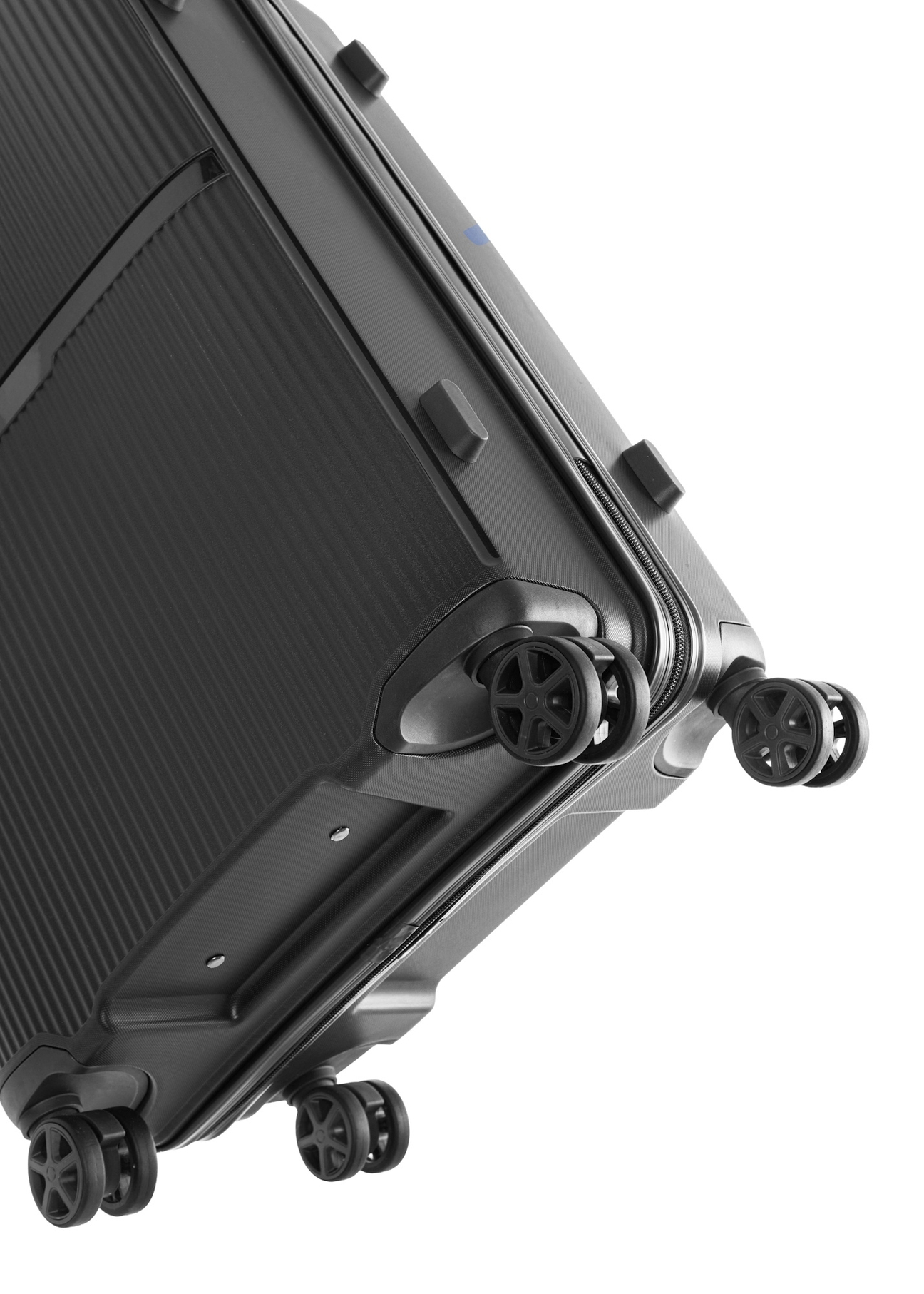 Set of 19"/24"/28" wheeled suitcases WALPP-0026-99(W26), view of the product wheels on a white background.