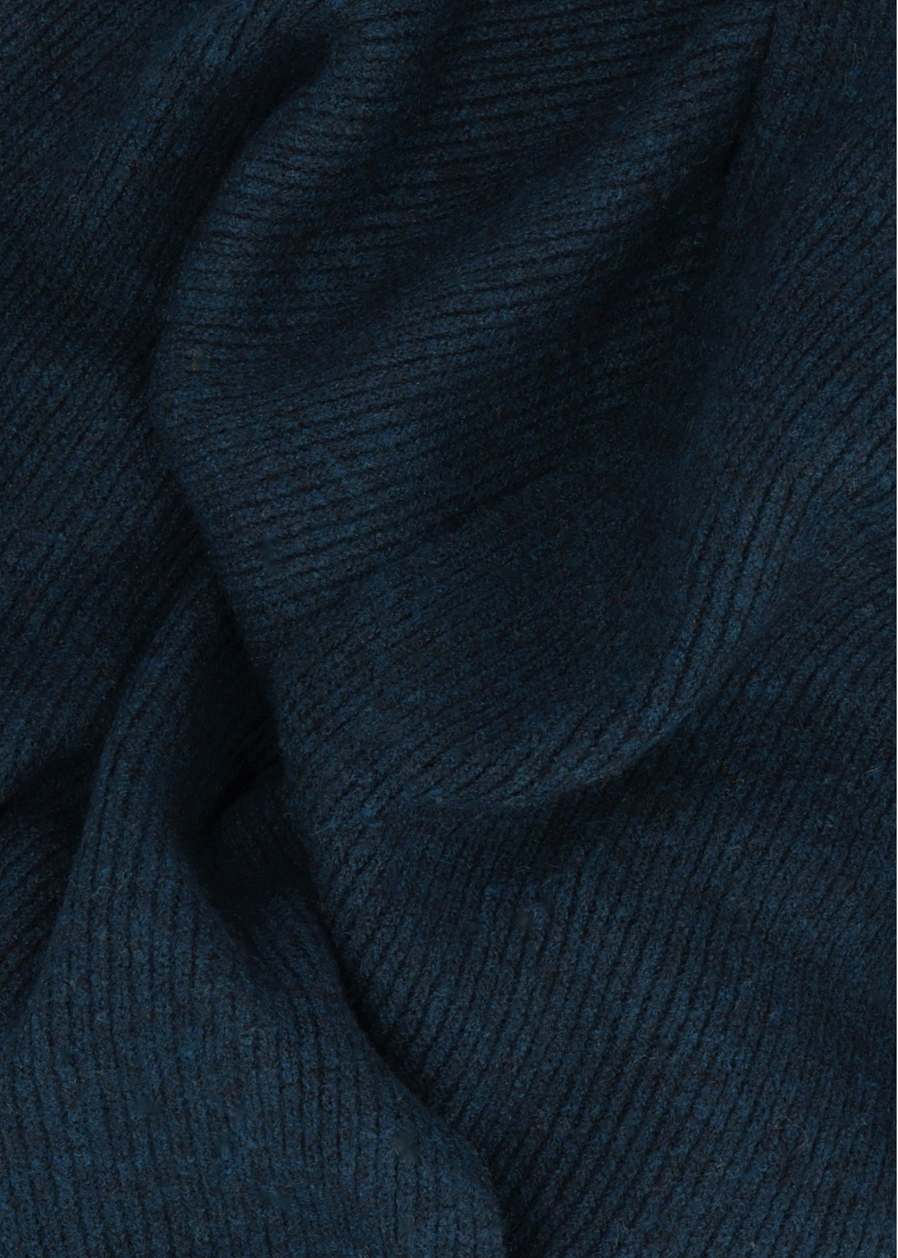Green women's scarf with a wool blend SZADT-0202-8C(Z26), close-up of the material on a white background.