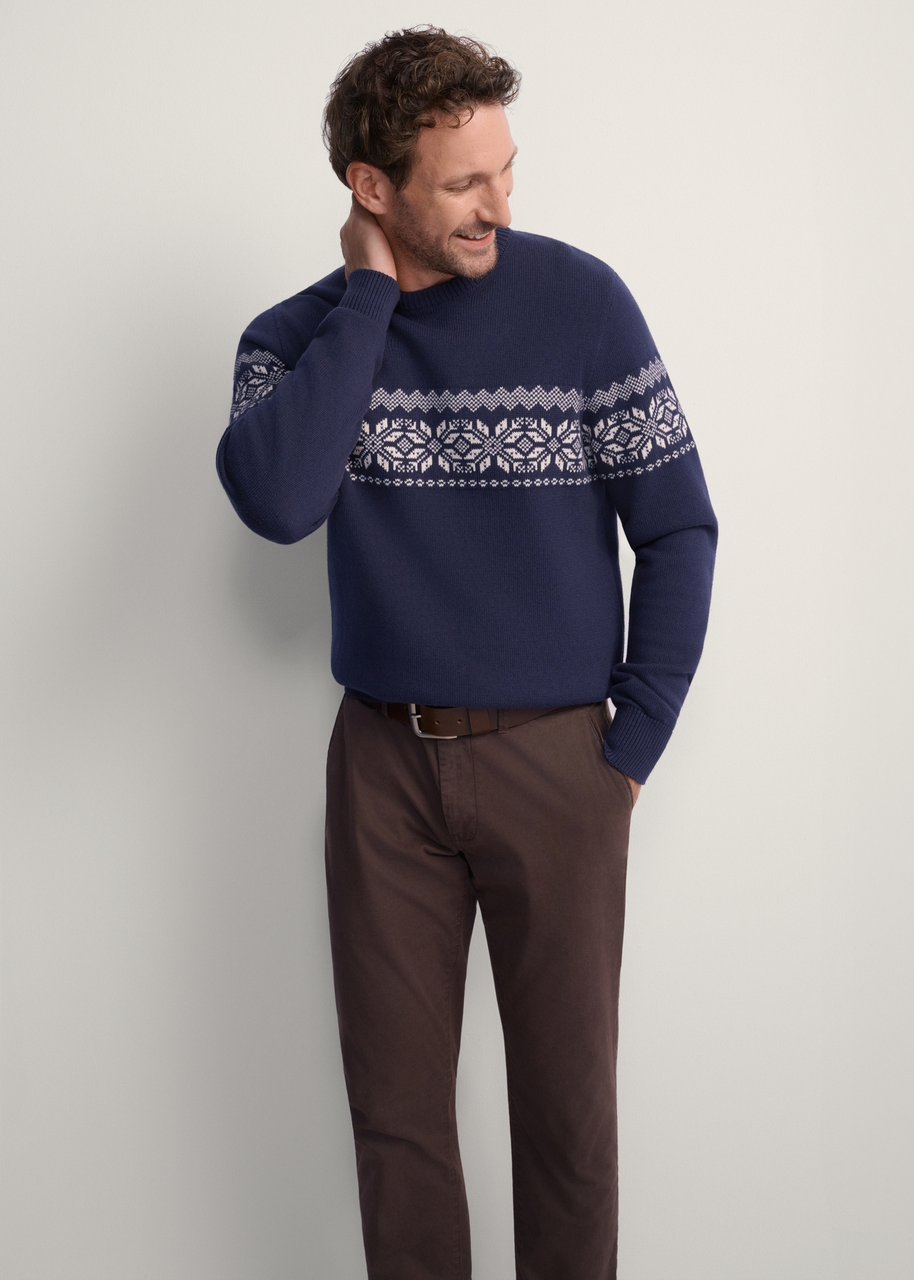 Navy blue men's sweater SWEMT-0177-68(Z25), front view of the product on the model. Half of the silhouette visible.
