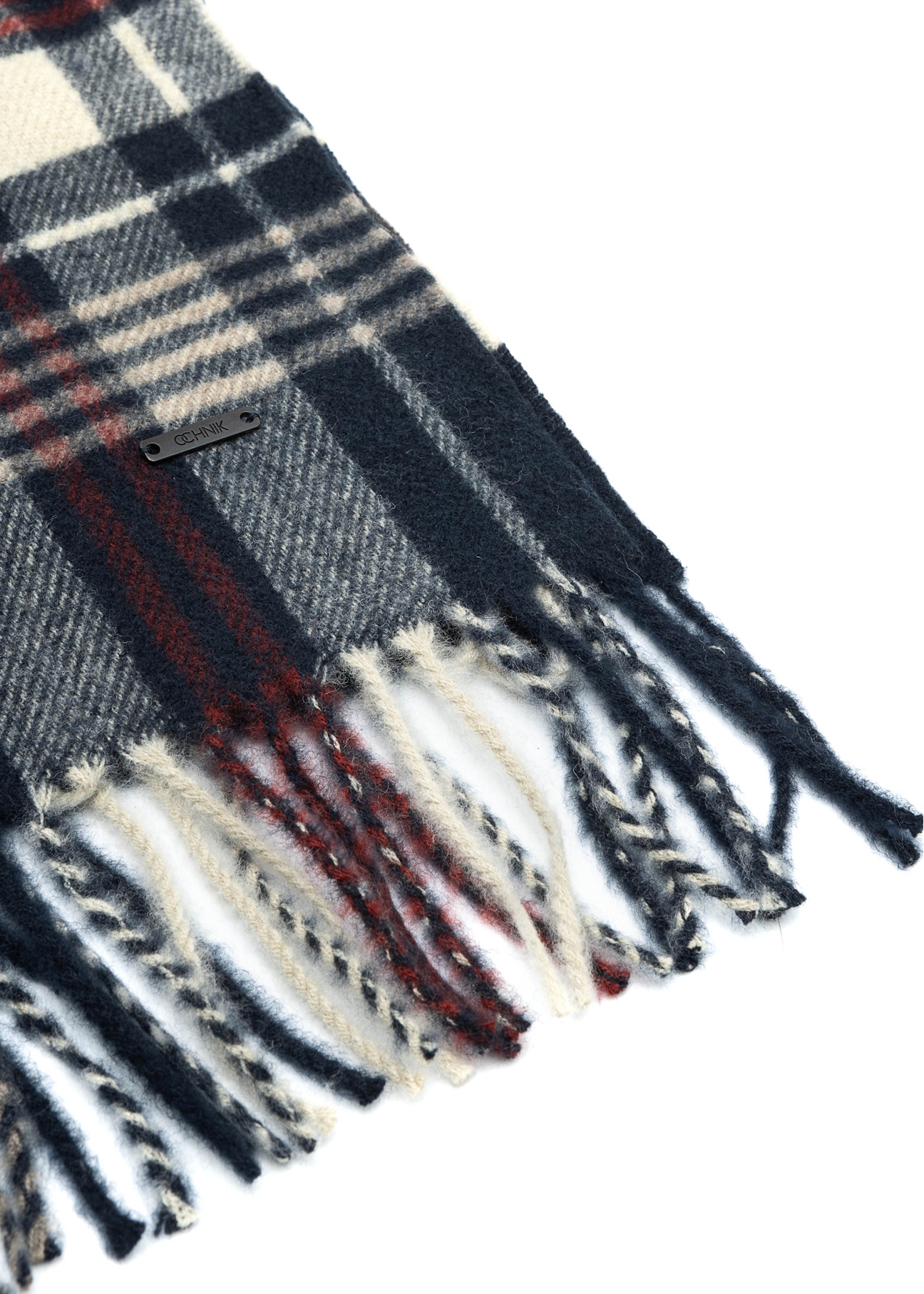 Navy blue men's checkered scarf SZAMT-0085-69(Z25), close-up of the product detail on a white background.