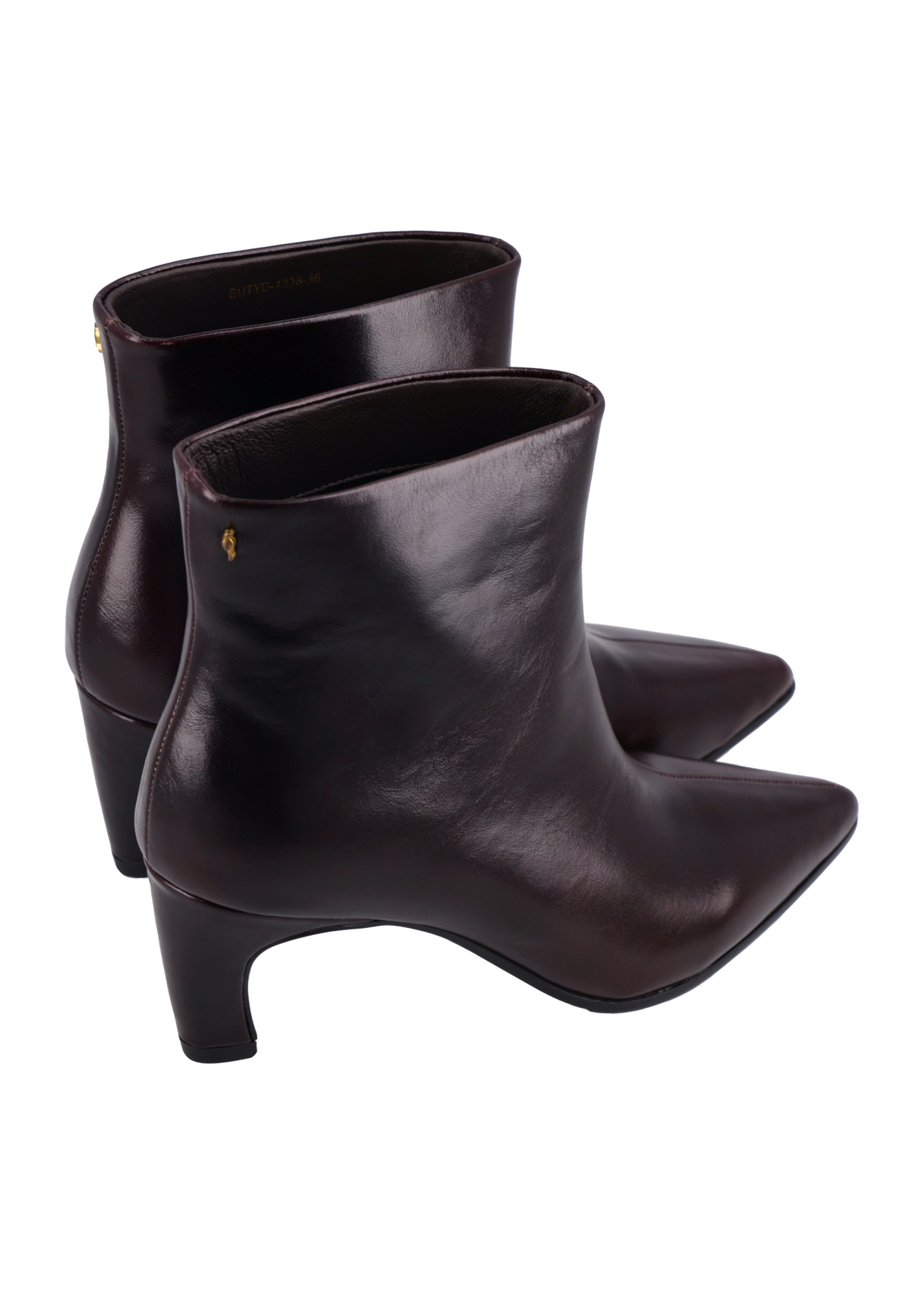 Women's leather ankle boots in burgundy color BUTYD-1338-4E(Z26) - product view from above, on a white background.