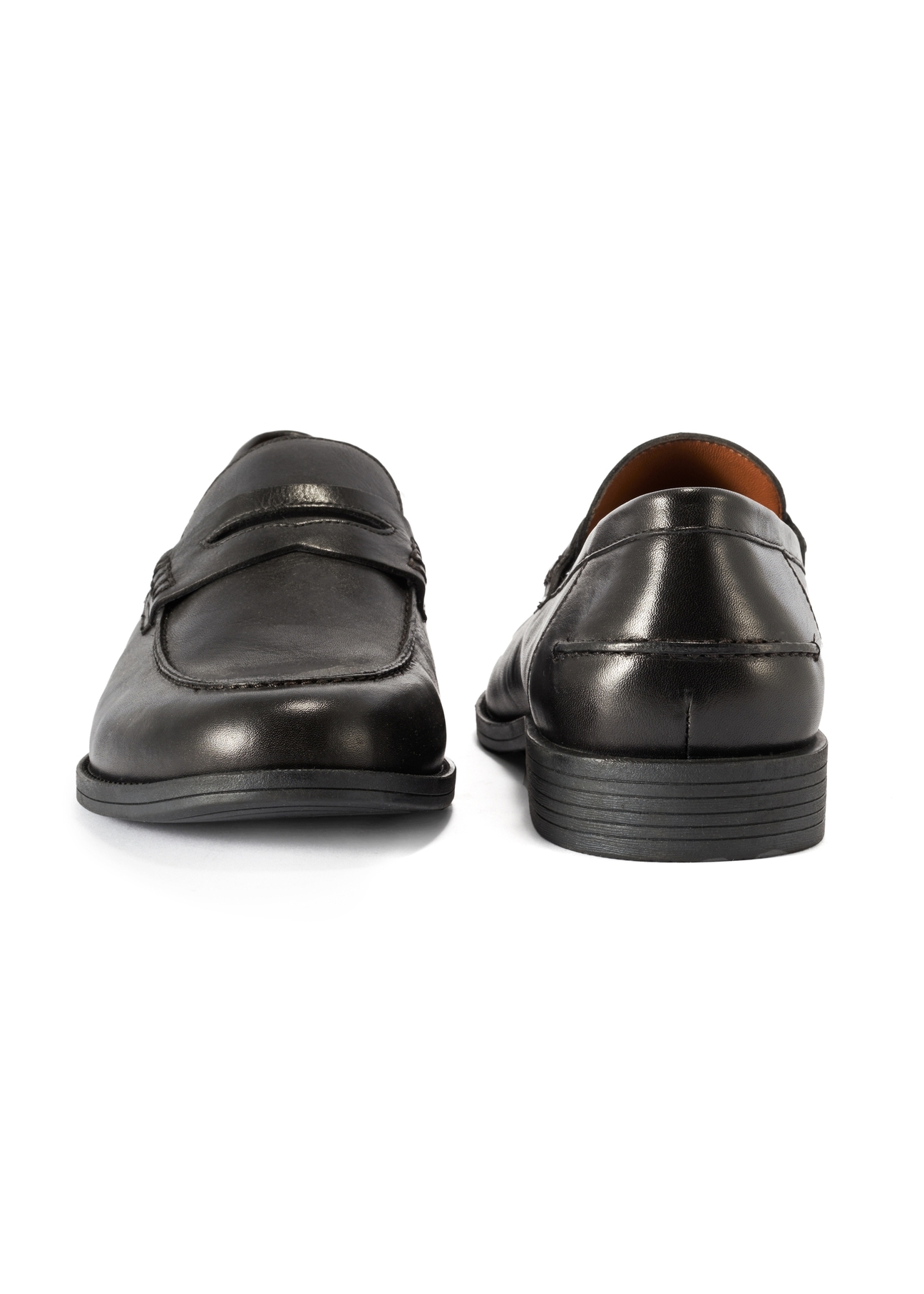 Men's leather black moccasins BUTYM-0506-99(Z25), front and back view of the product on a white background.