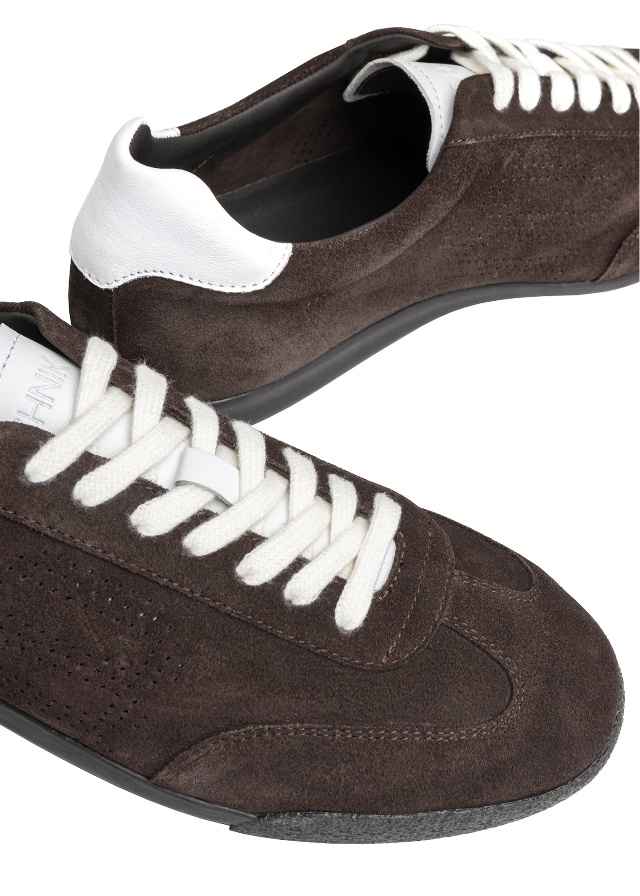 Dark brown leather sports shoes BUTYM-0534-1I(W26), close-up of the product detail on a white background.