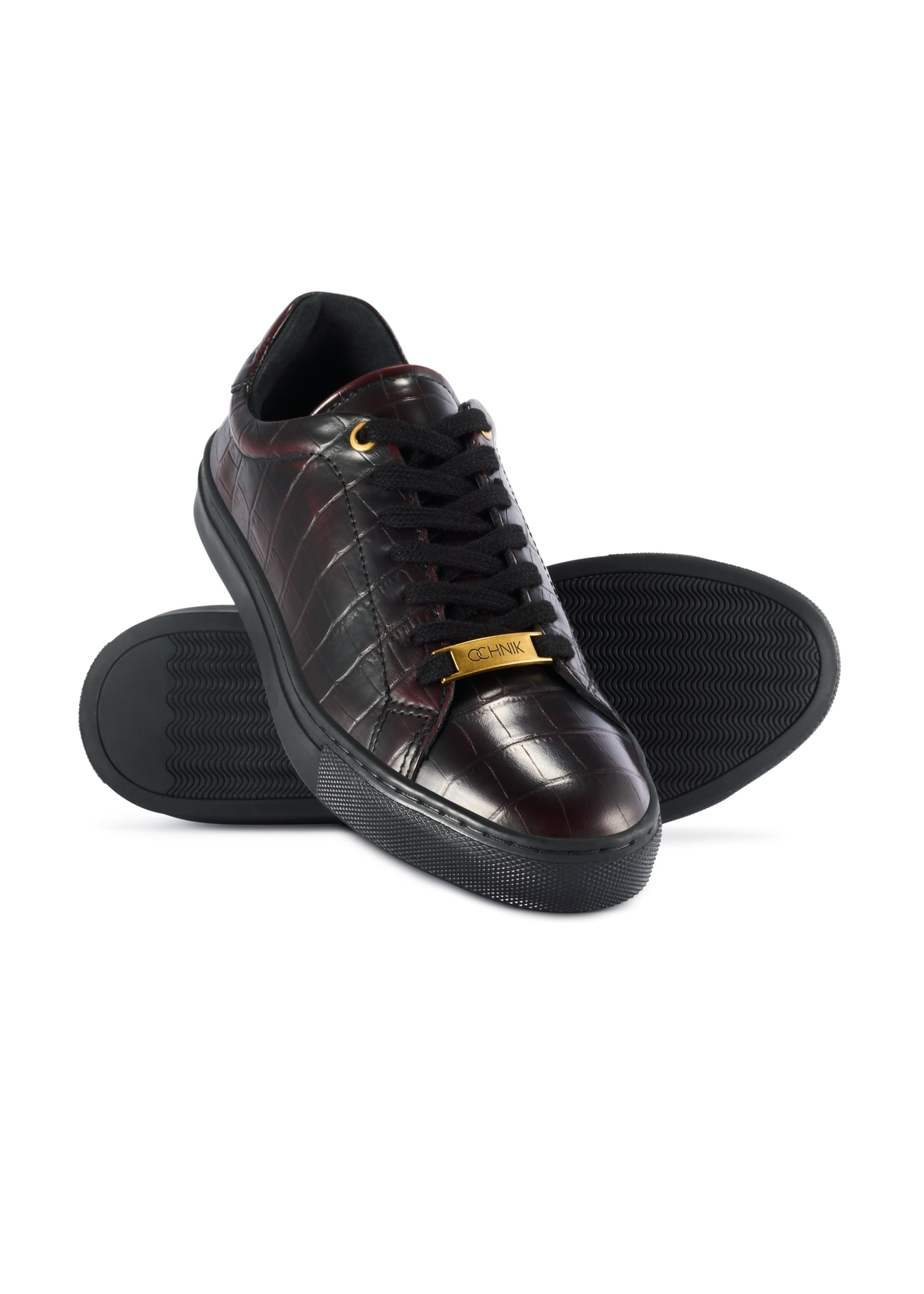 Women's leather shoes in burgundy color BUTYD-1188-09(Z25), product view from the top and bottom on a white background.