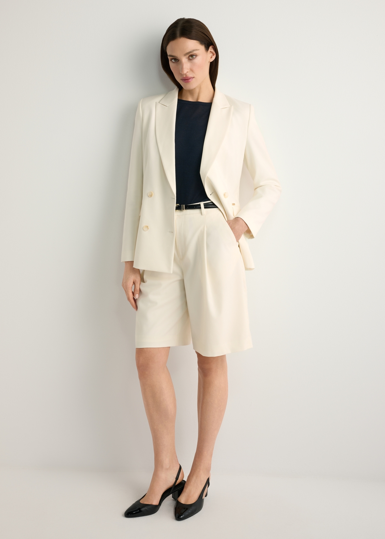 Women's white wool-blend blazer ZAKDT-0045-0B(W26), front view of the product on the model. Full-length silhouette visible.