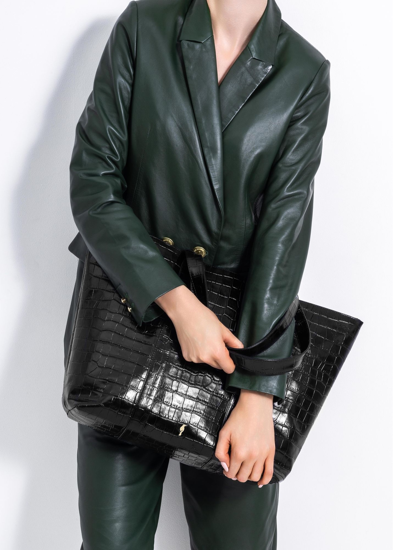 Women's shopper bag TORES-0700B-99(W24)-07