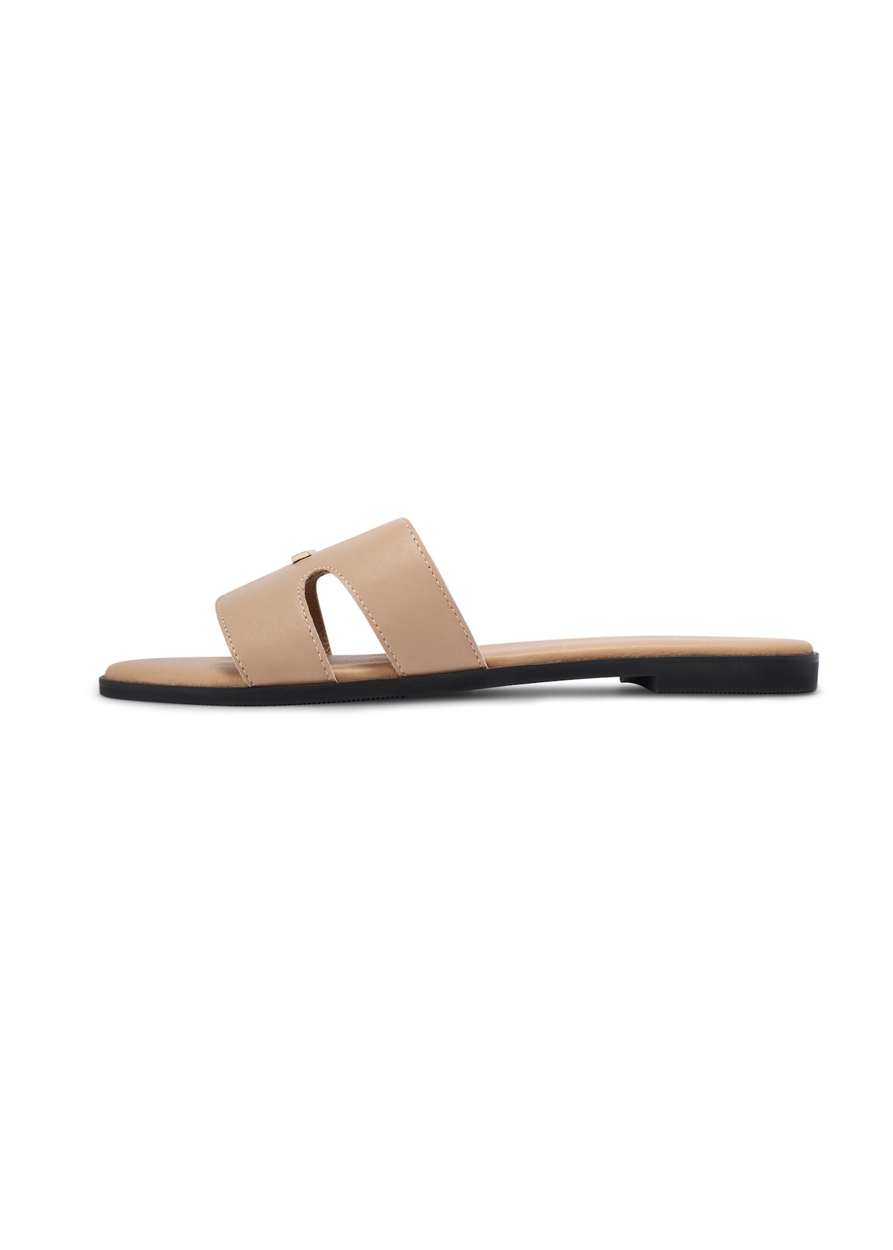 Beige women's flip-flops BUTYD-0725D-1B(W26), side view of the product on a white background.